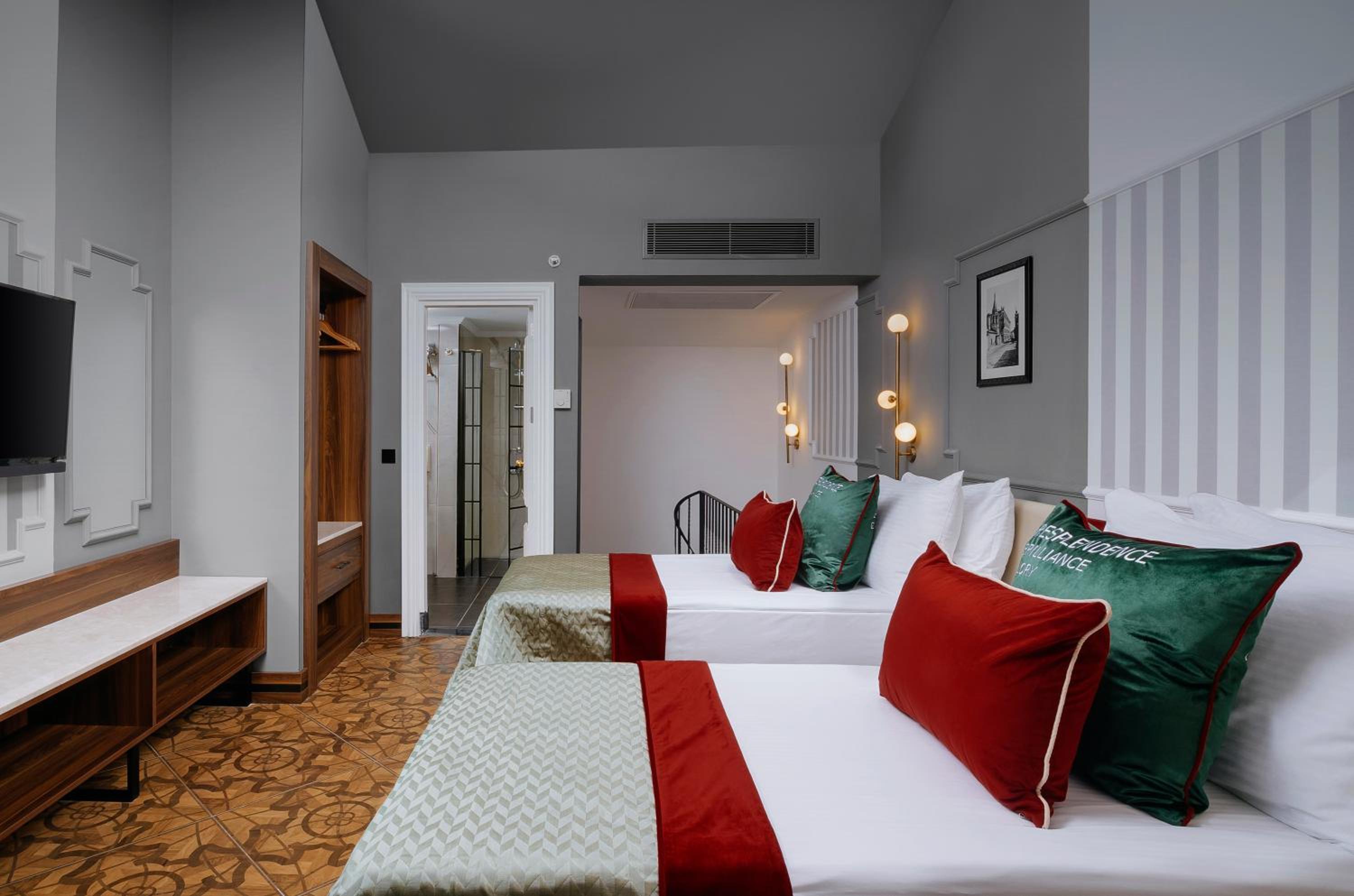 Duplex Family Suite