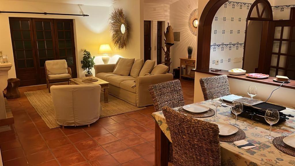 Villa photo 1