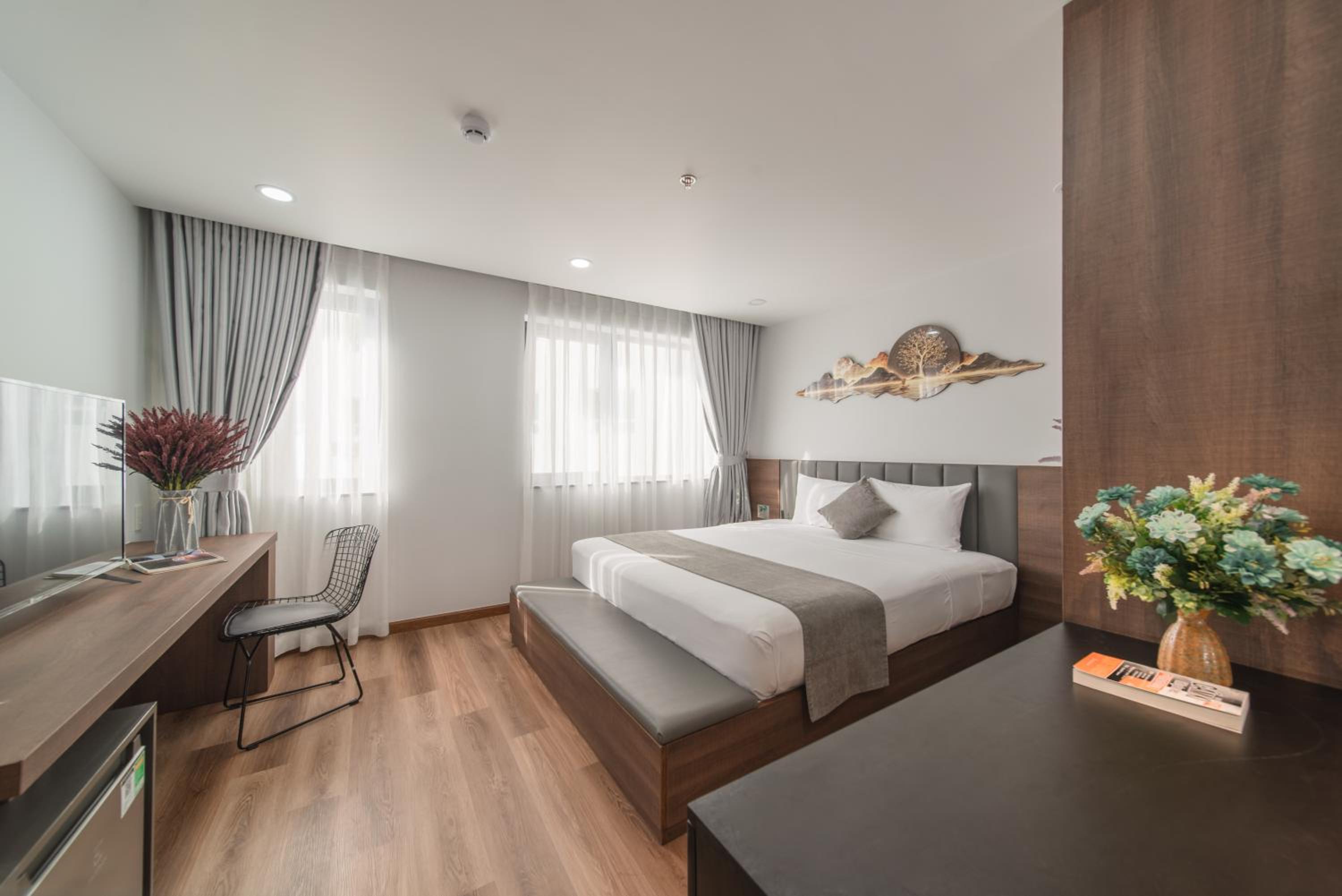 Deluxe King Room