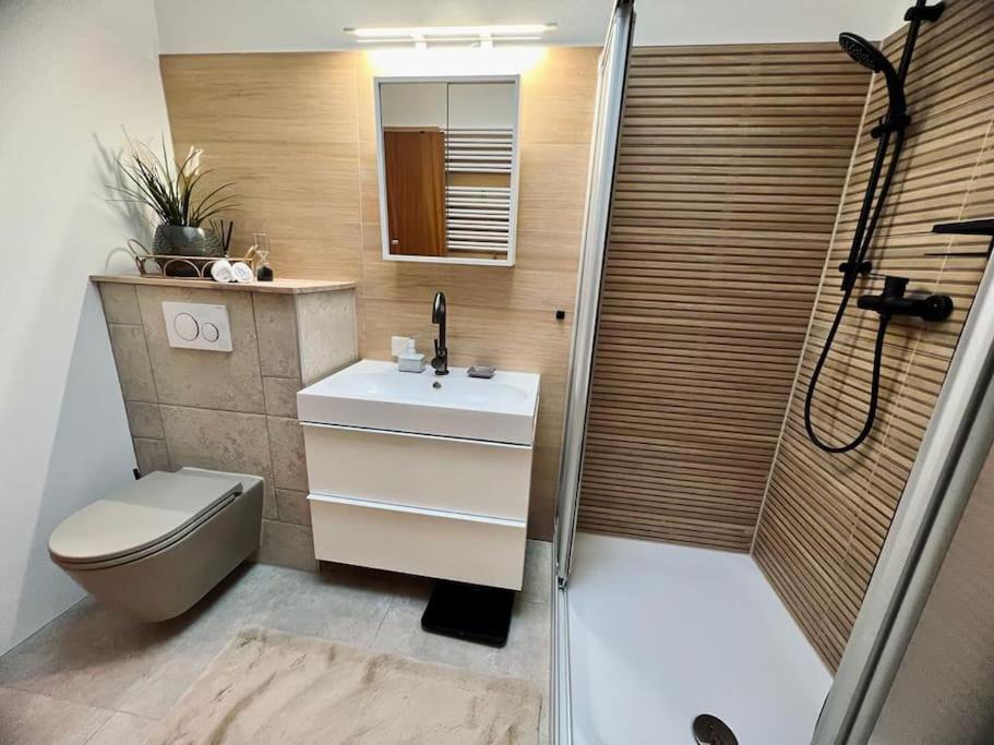 Superior Apartment photo 2