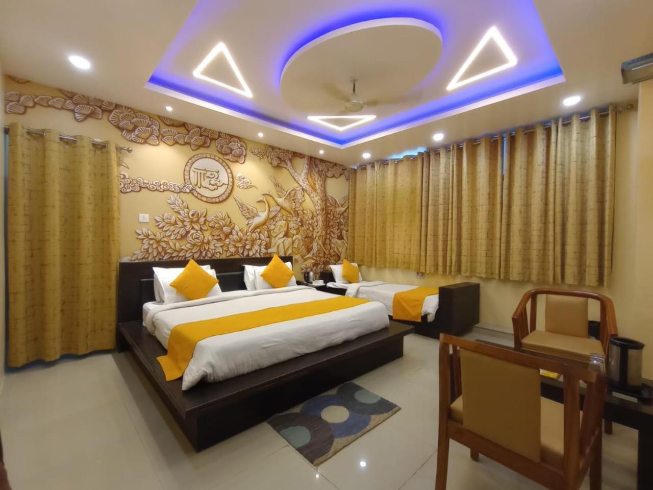 Suite - Photo 5