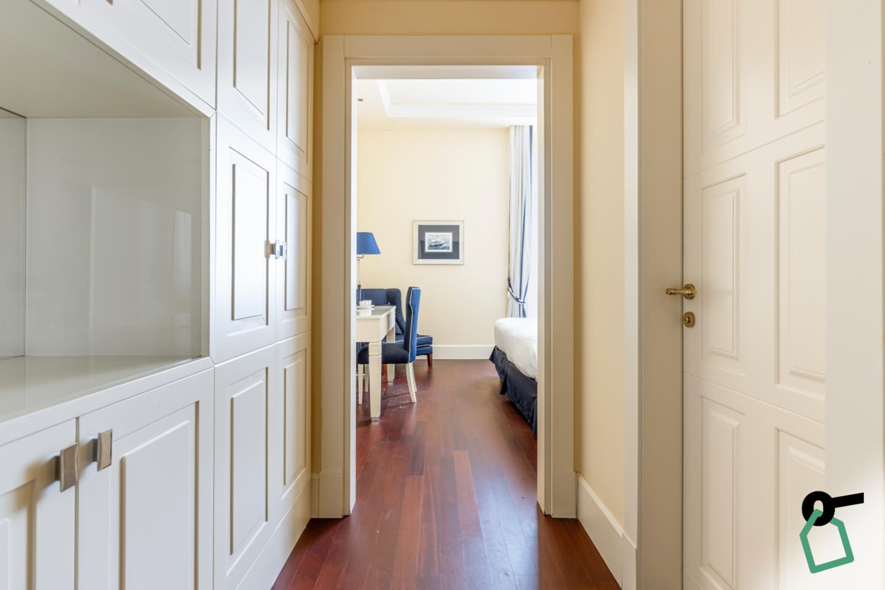 Standard Double Room - Photo 4