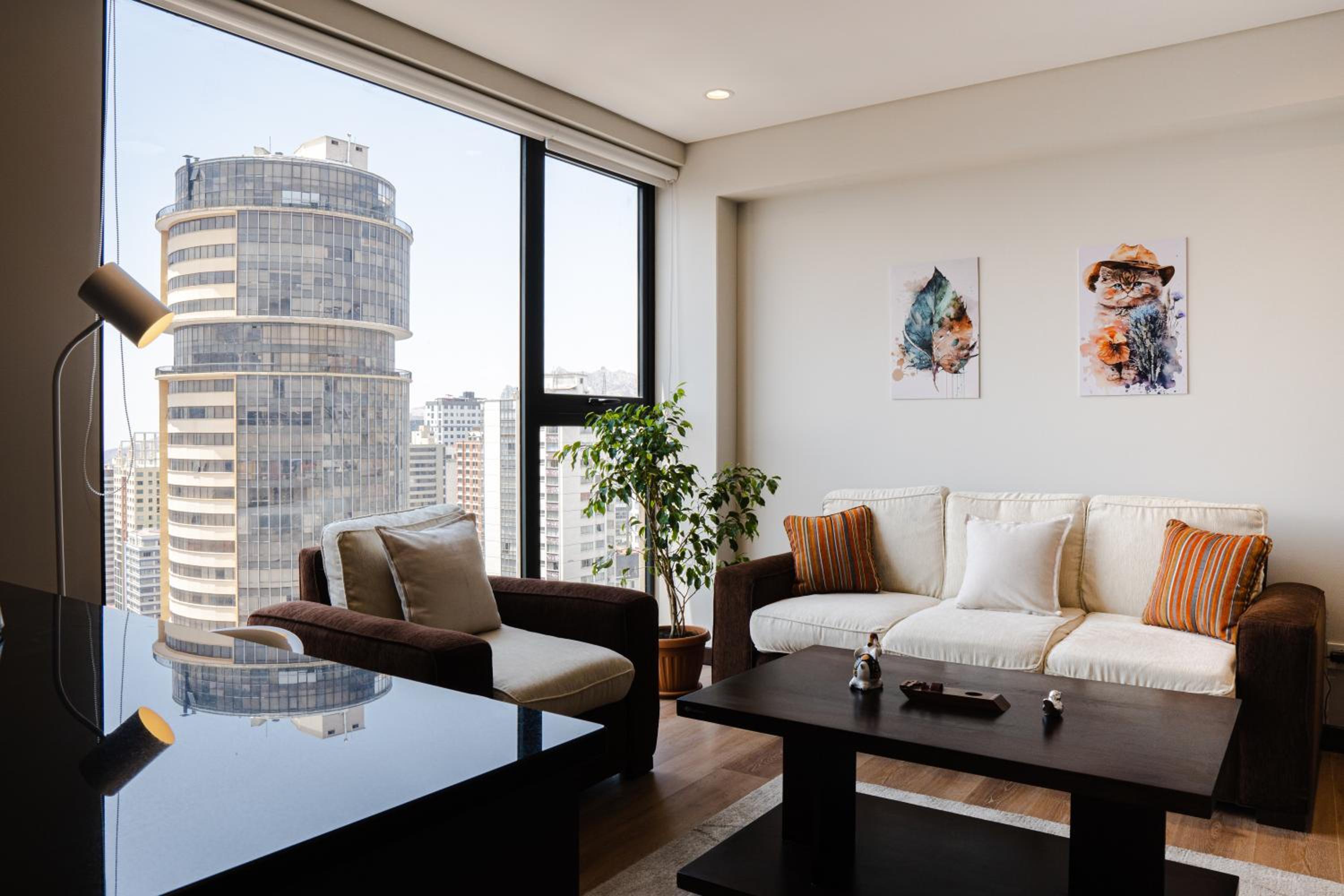 One-Bedroom Apartment