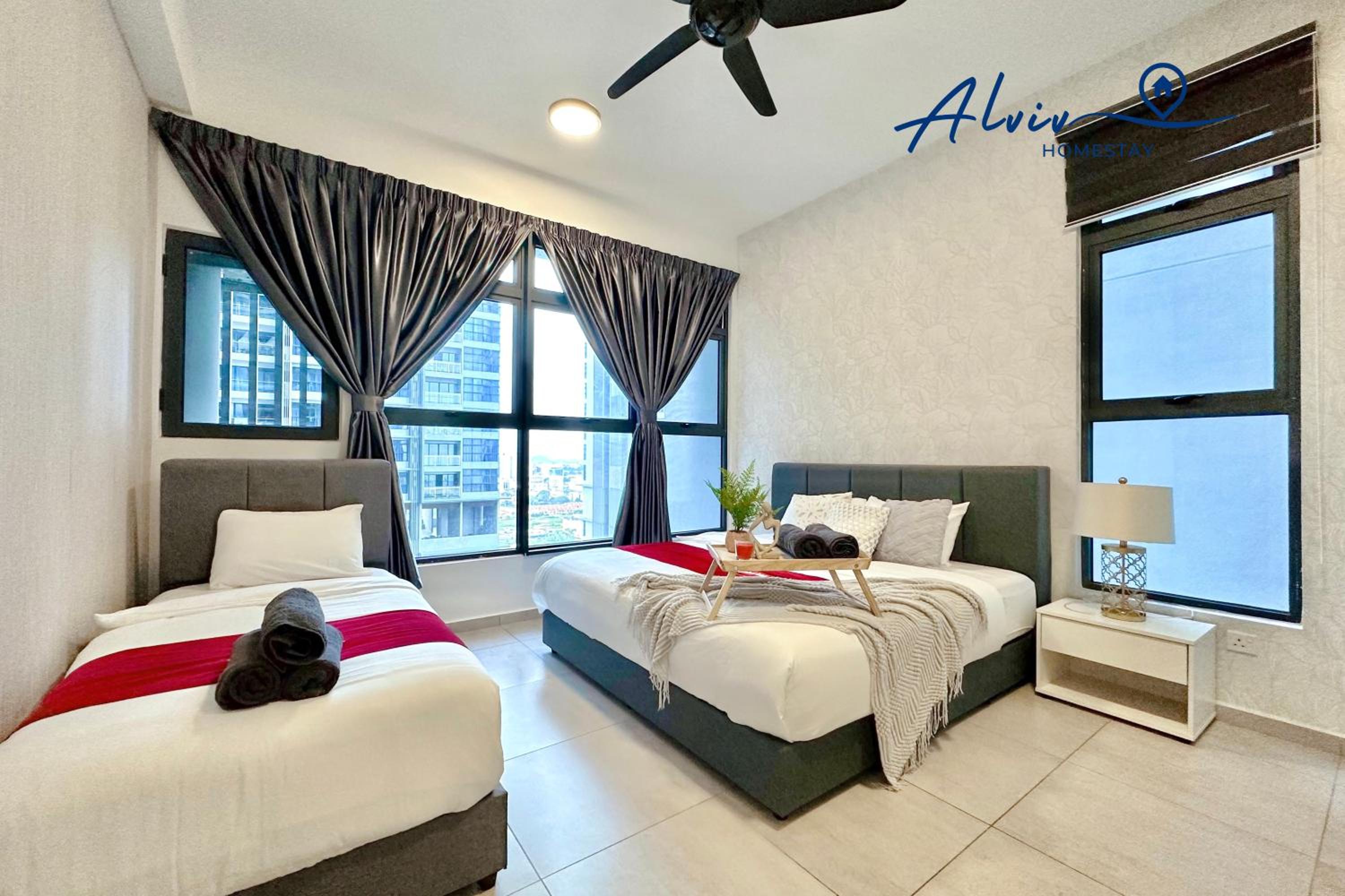 Three-Bedroom Apartment - Photo 11