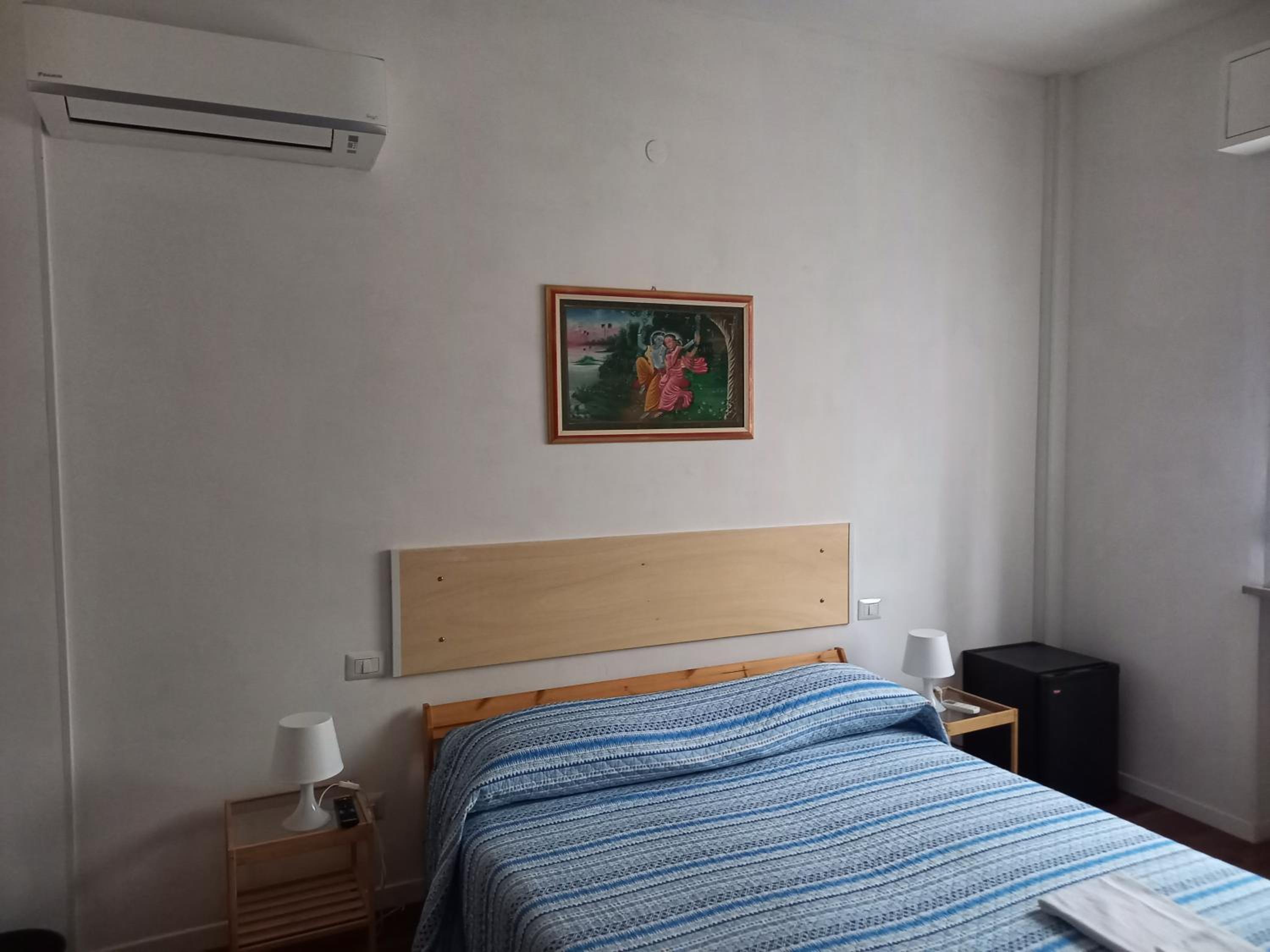 Triple Room with Private Bathroom - Photo 1