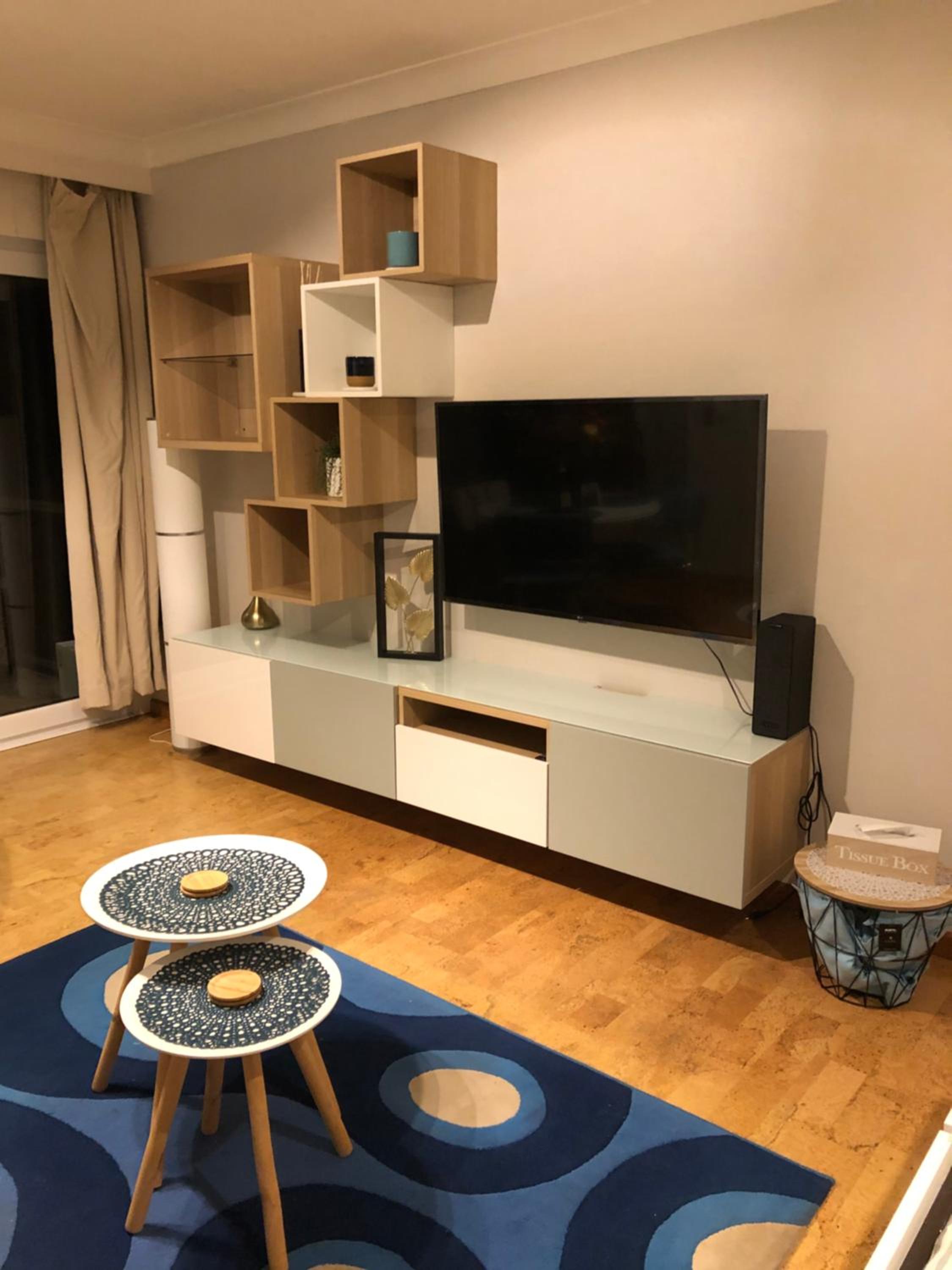 One-Bedroom Apartment photo 2