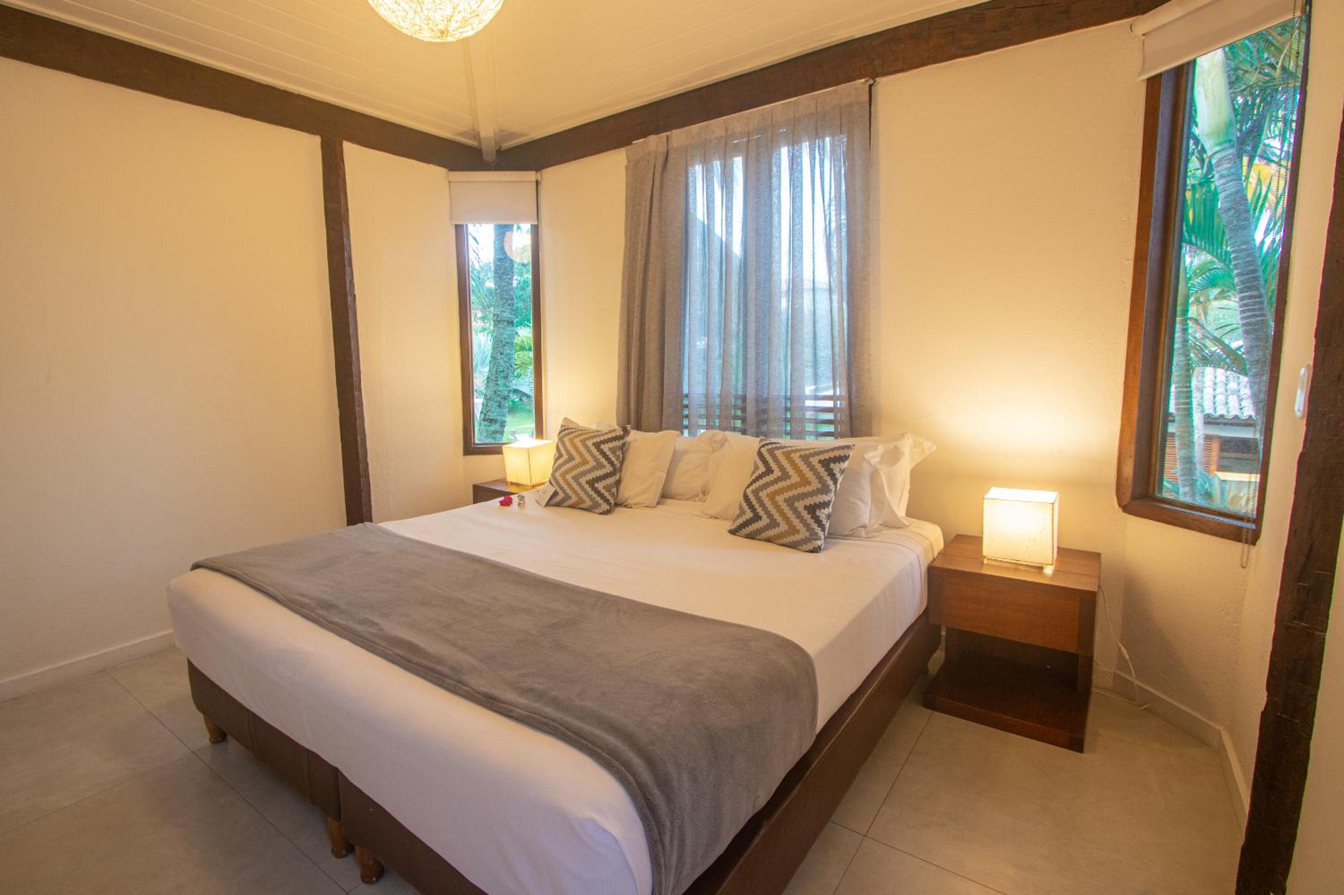 Suite - Photo 1