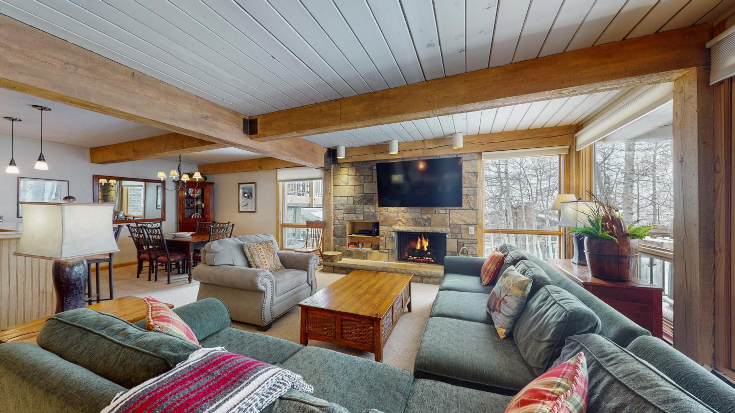 Three-Bedroom Bronze Point Apartment