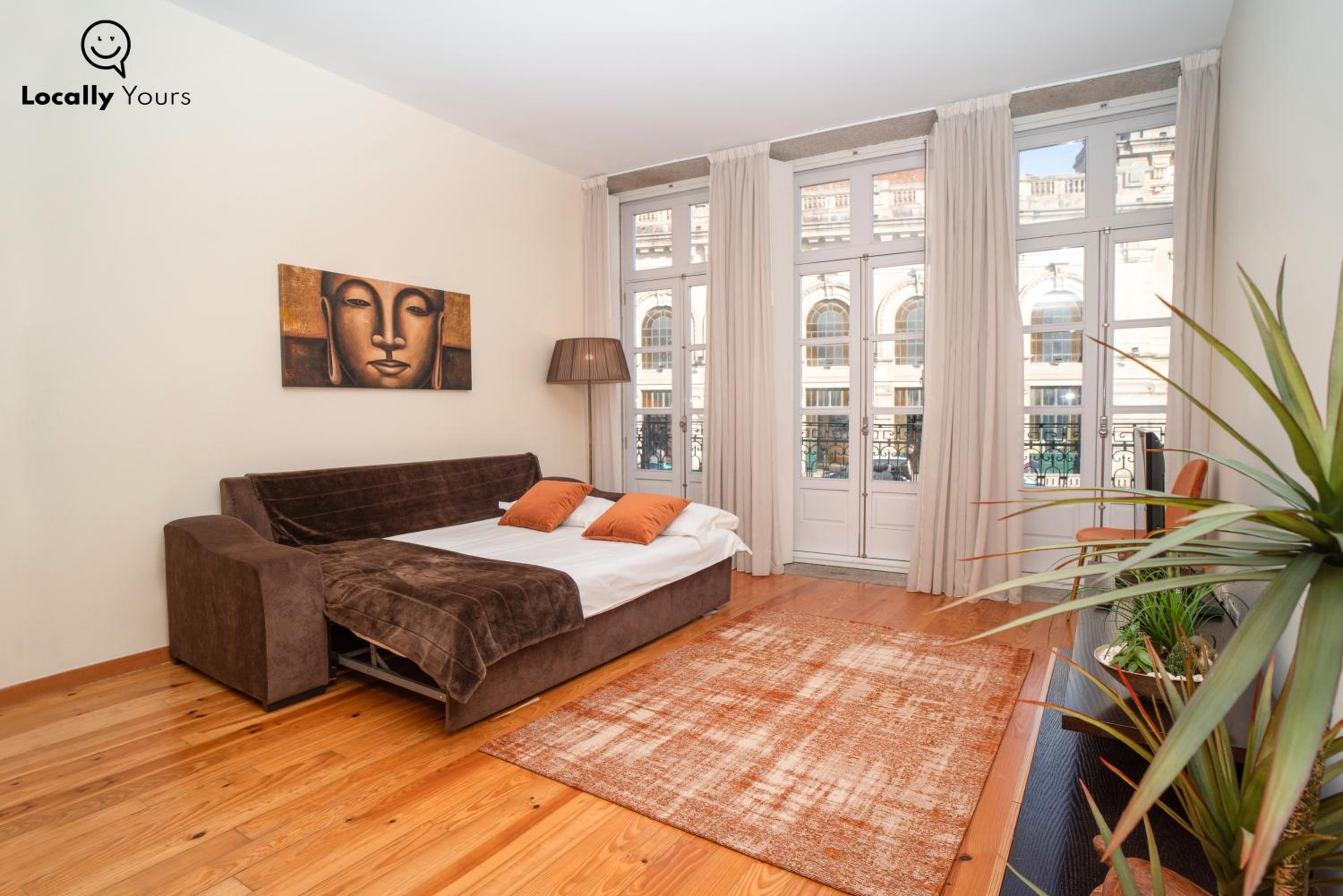 Apartment with Balcony