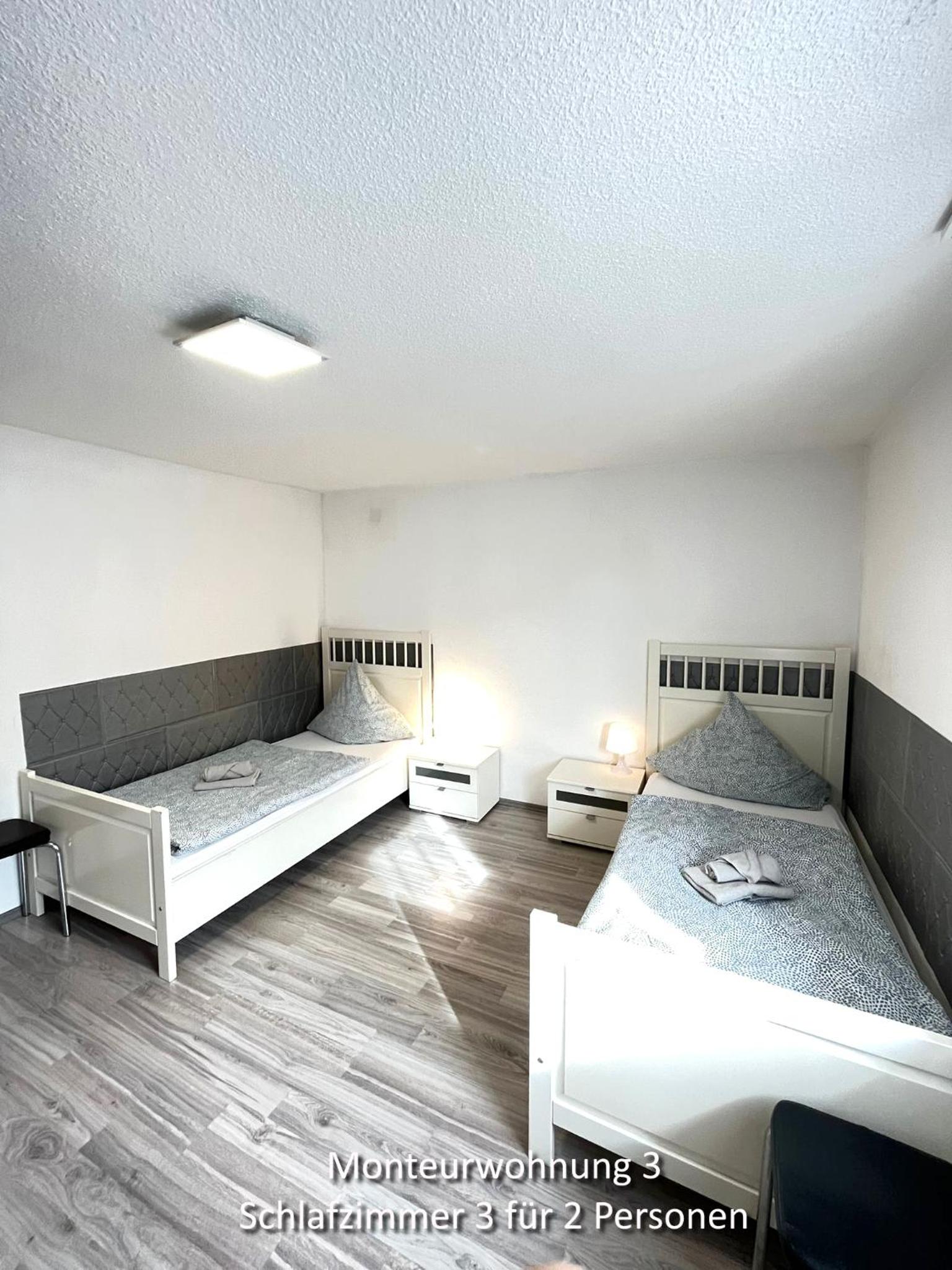 Monteurwohnung Nr. 3 mit 4 Schlafzimmer und Terrasse bis 8 Personen photo 1