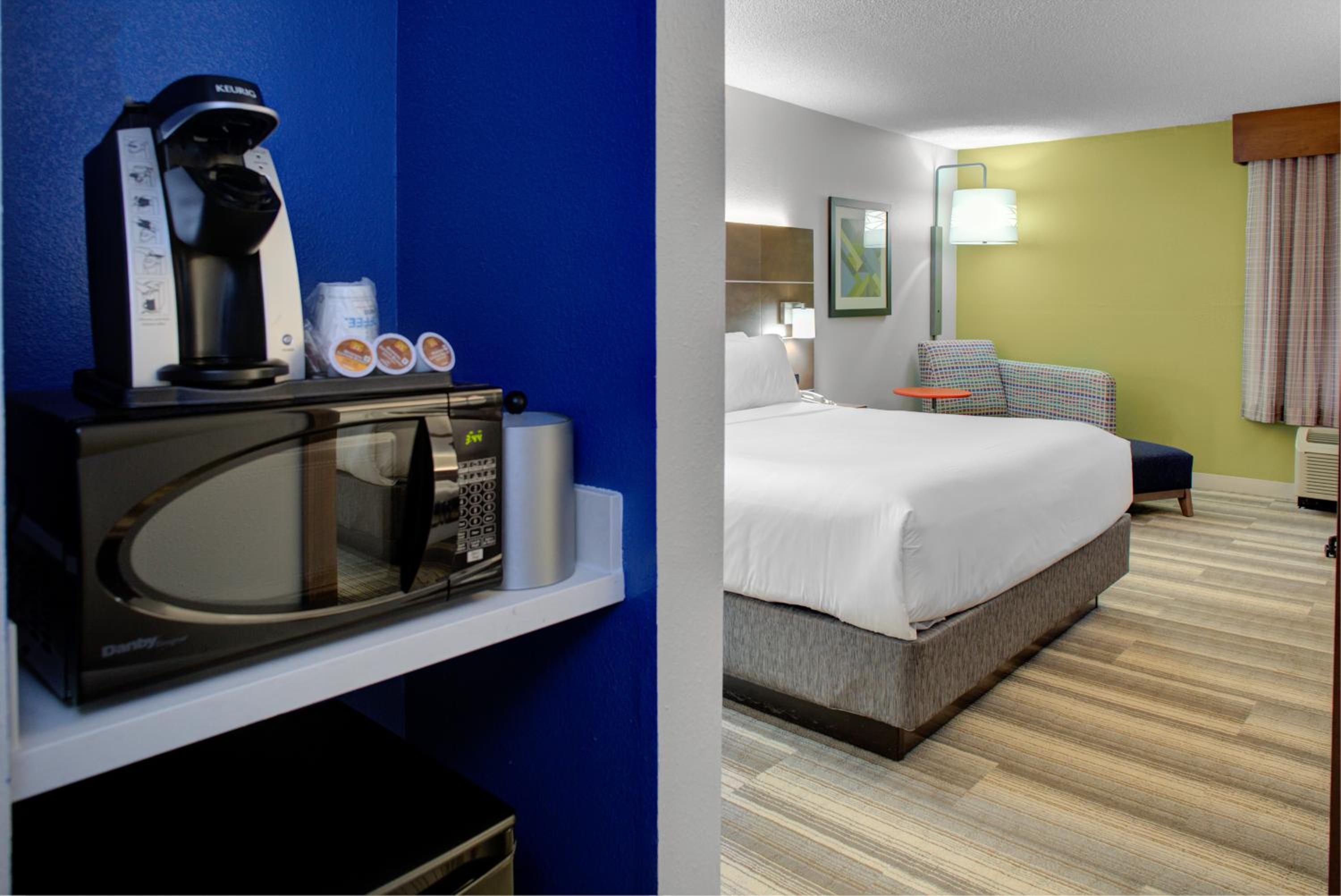 Standard King Room - Photo 1
