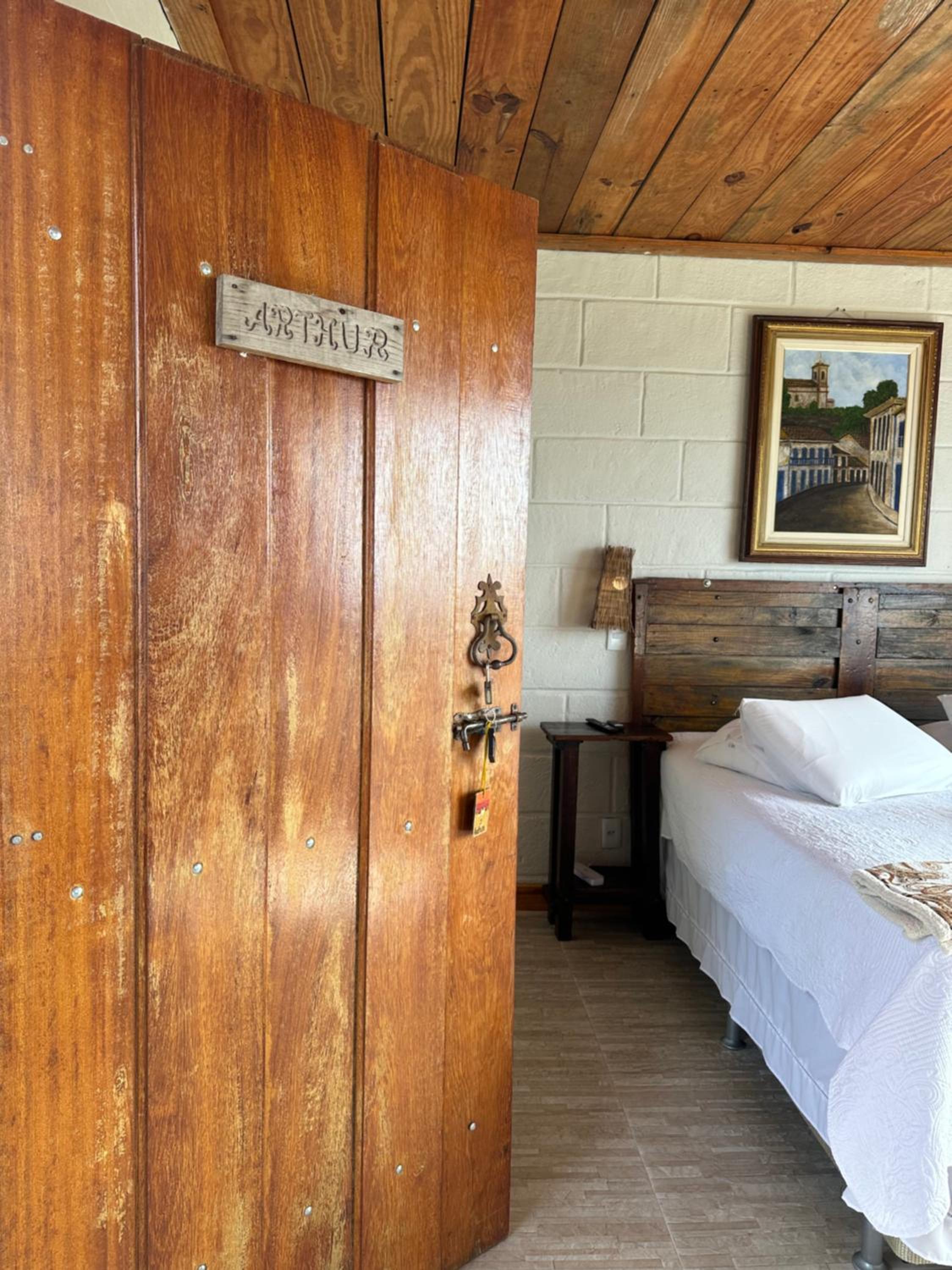 Suite with Mountain View