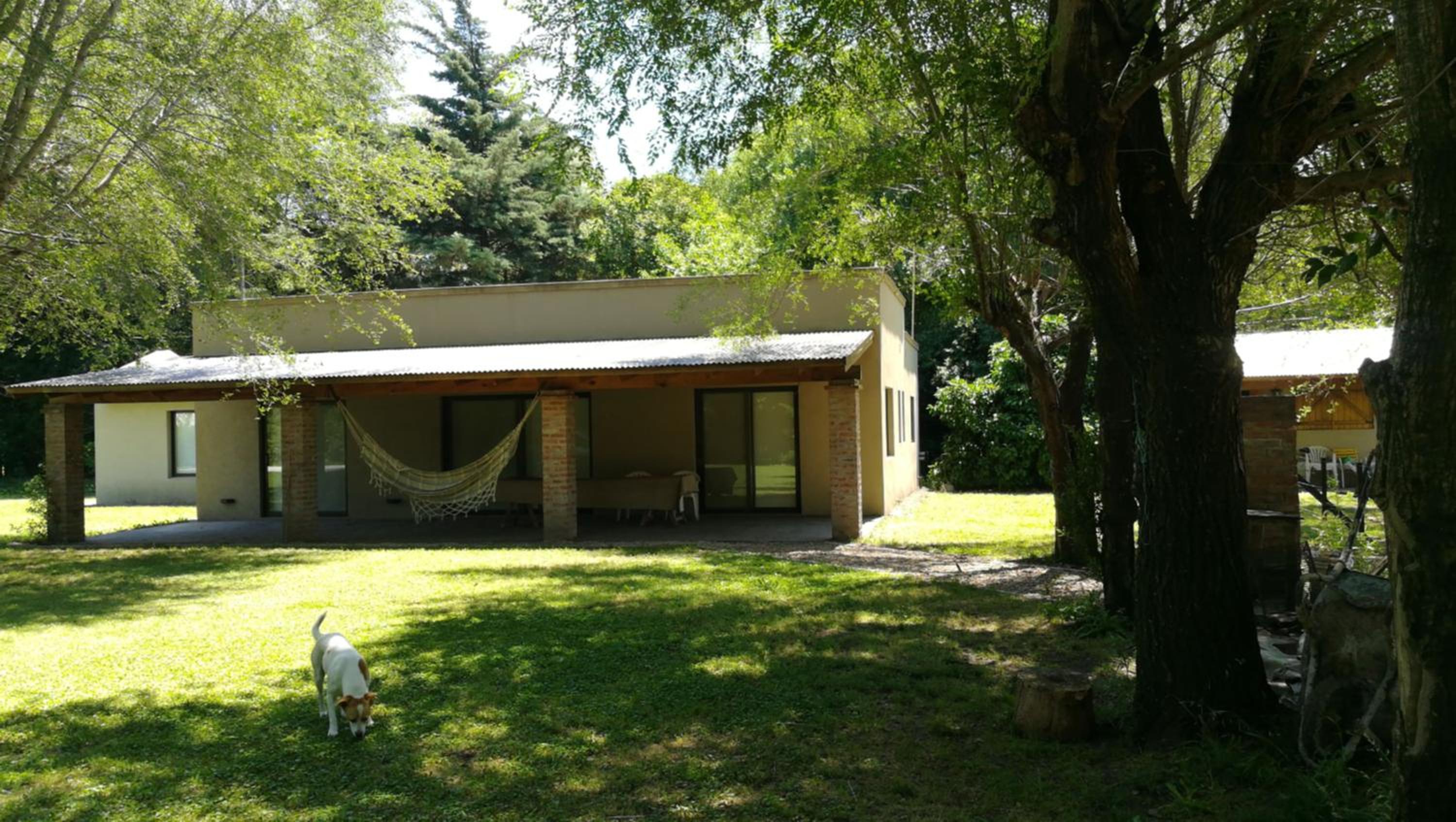 Three-Bedroom House photo 2