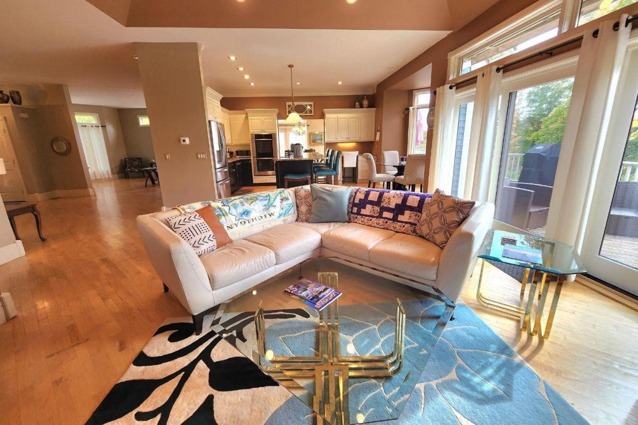 Four-Bedroom Vacation Home photo 1