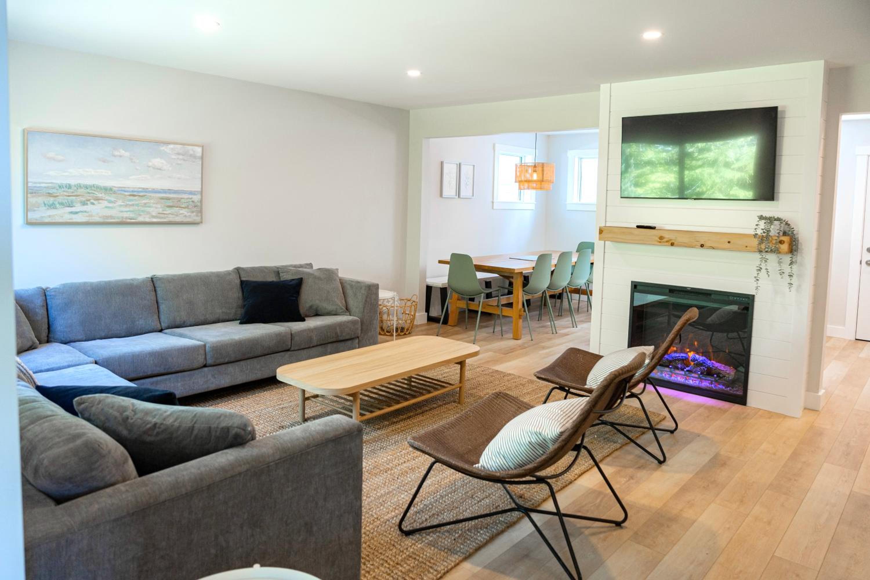 Apartment - Split Level