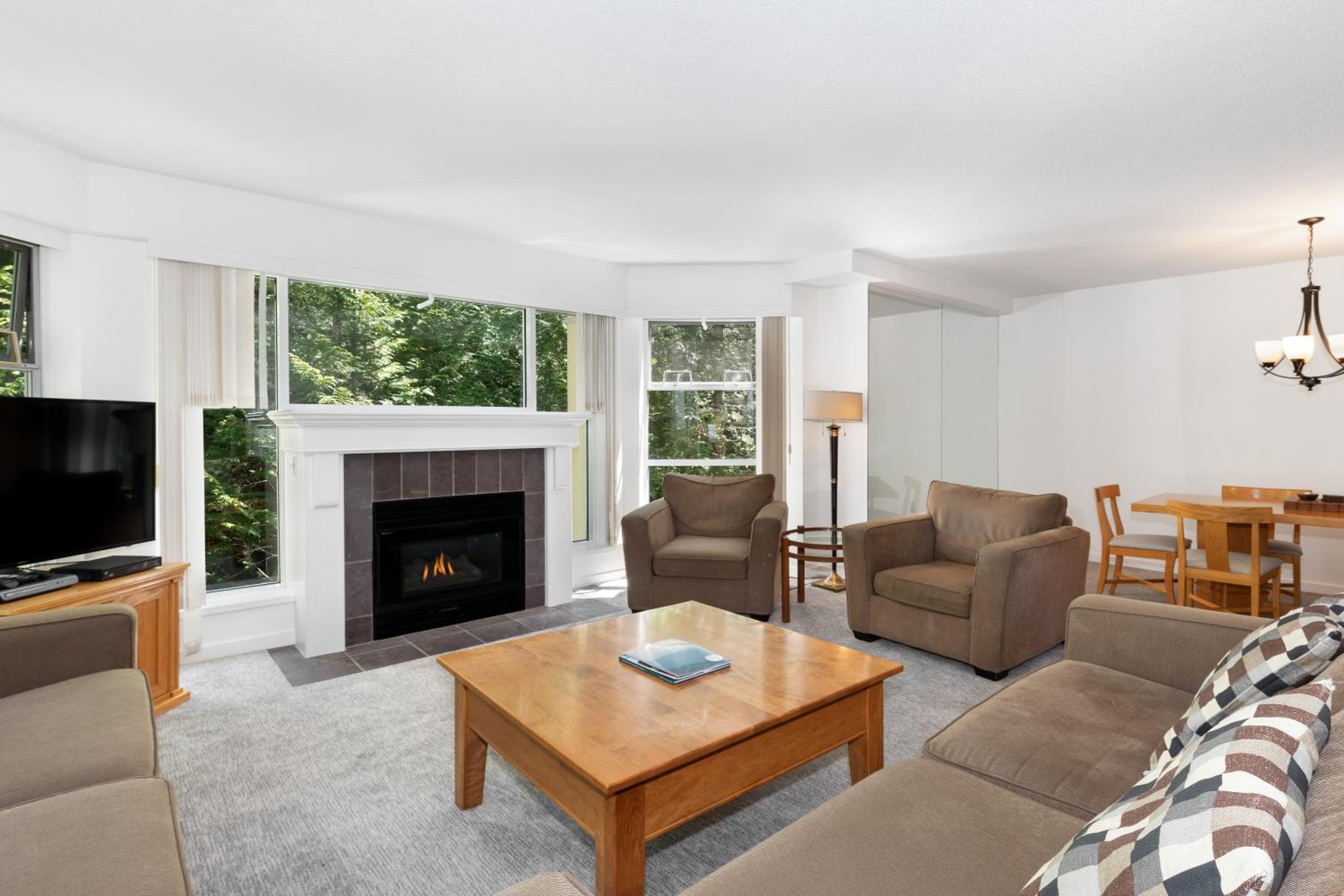 Condo, 2 Bedrooms (Unit 319)