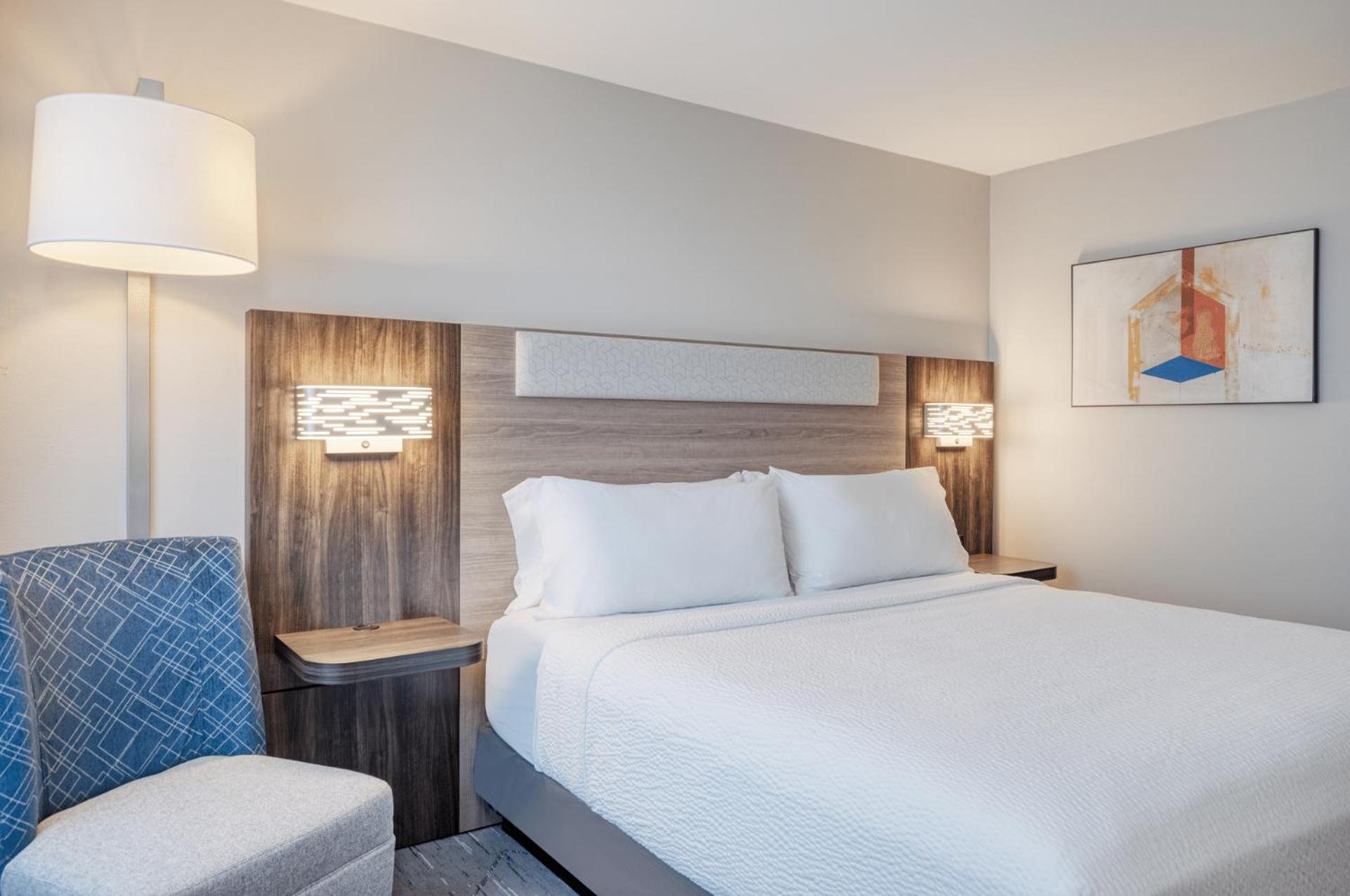 Holiday Inn Express Federal Way - Seattle South by IHG
