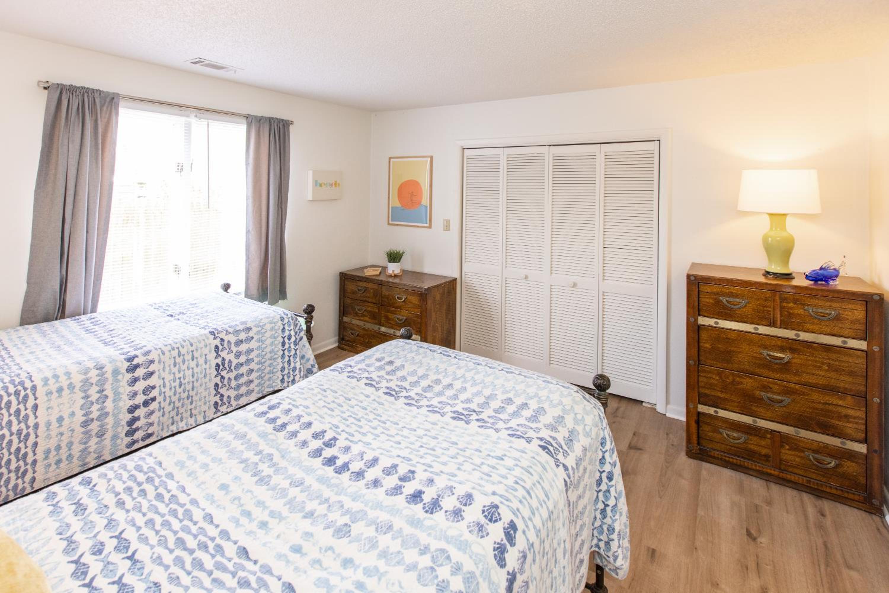 Four-Bedroom House photo 2
