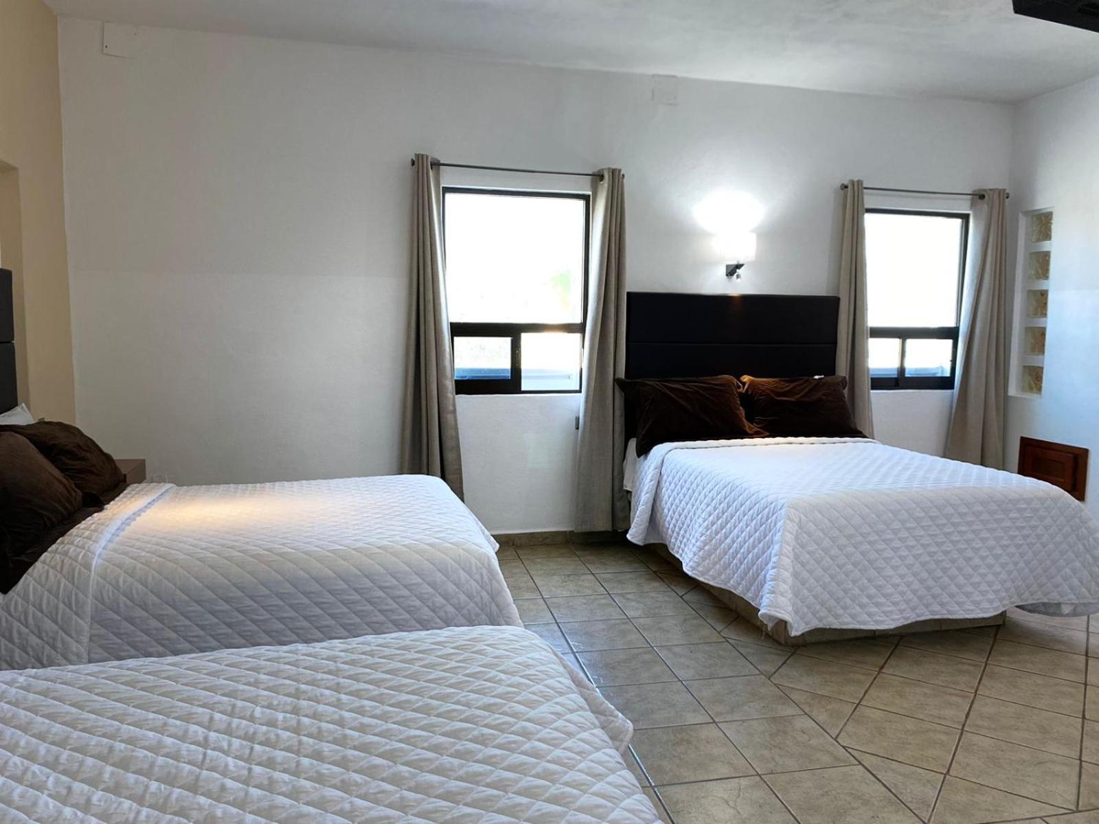 Triple Room - Photo 6