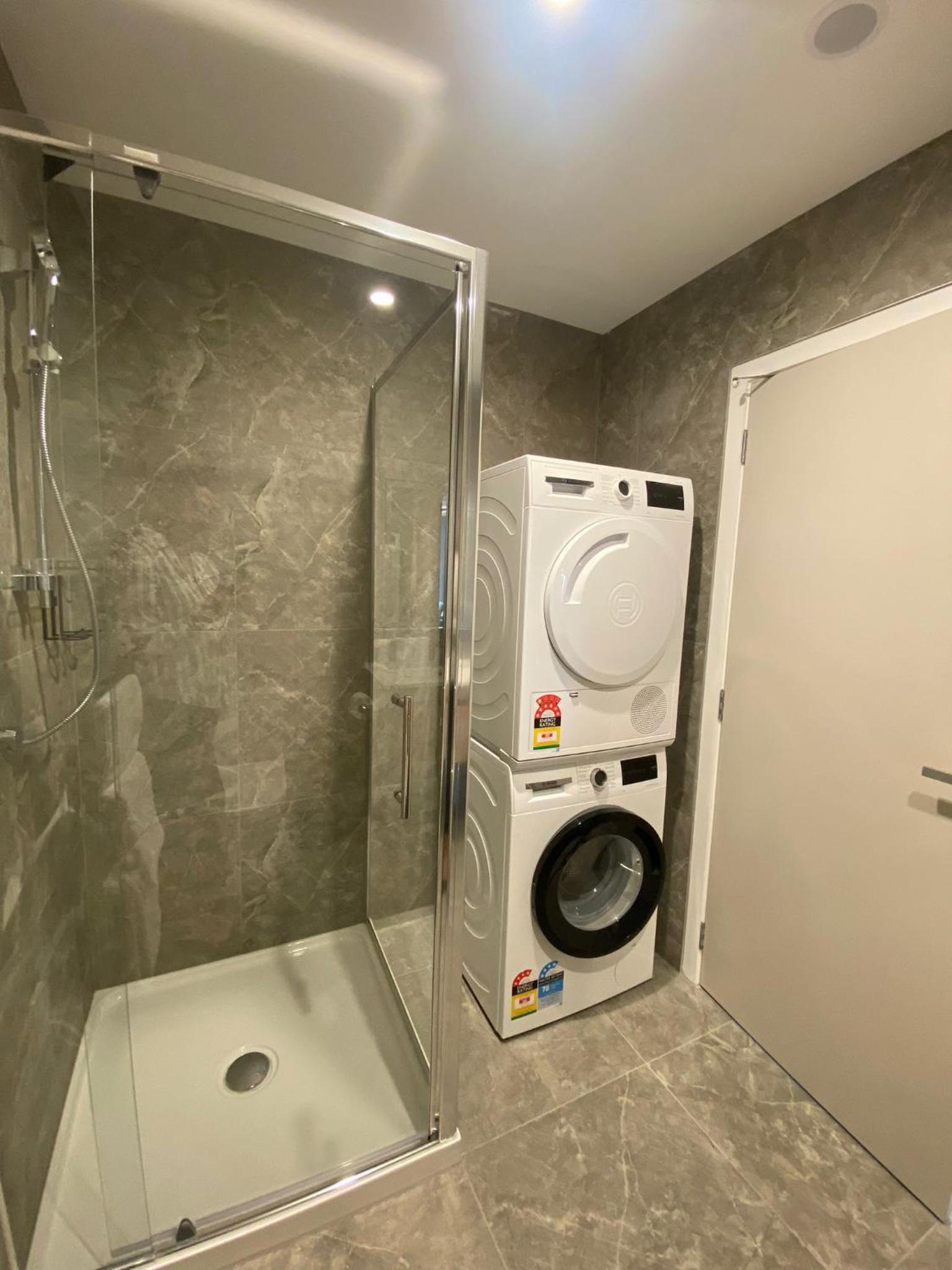 Two-Bedroom Apartment - Photo 7