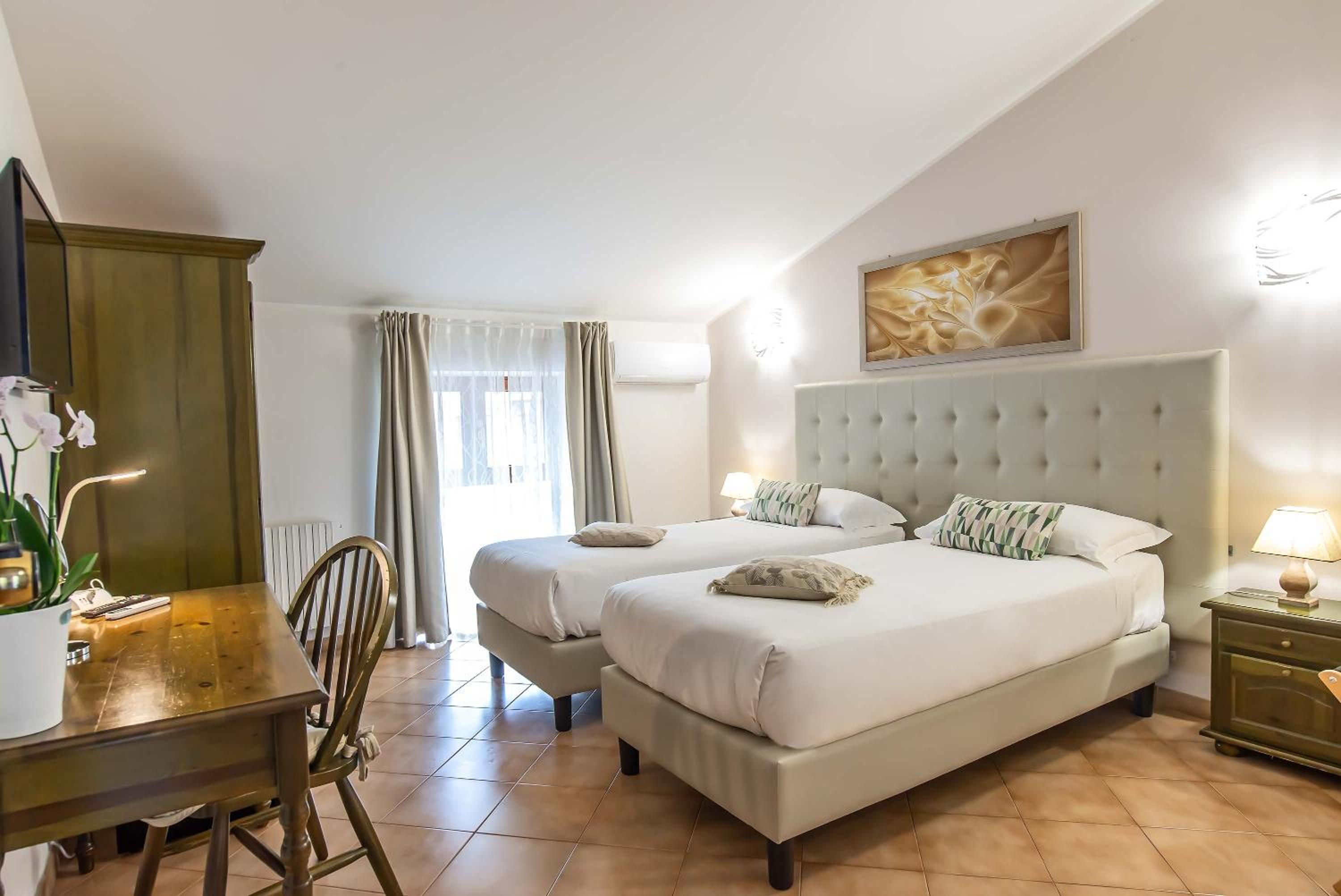 Twin Room photo 1