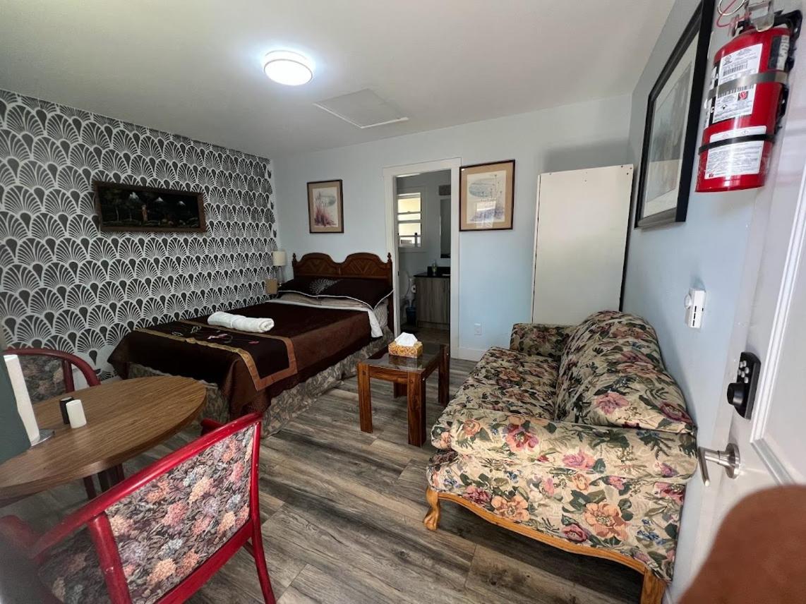 Suite with Balcony
