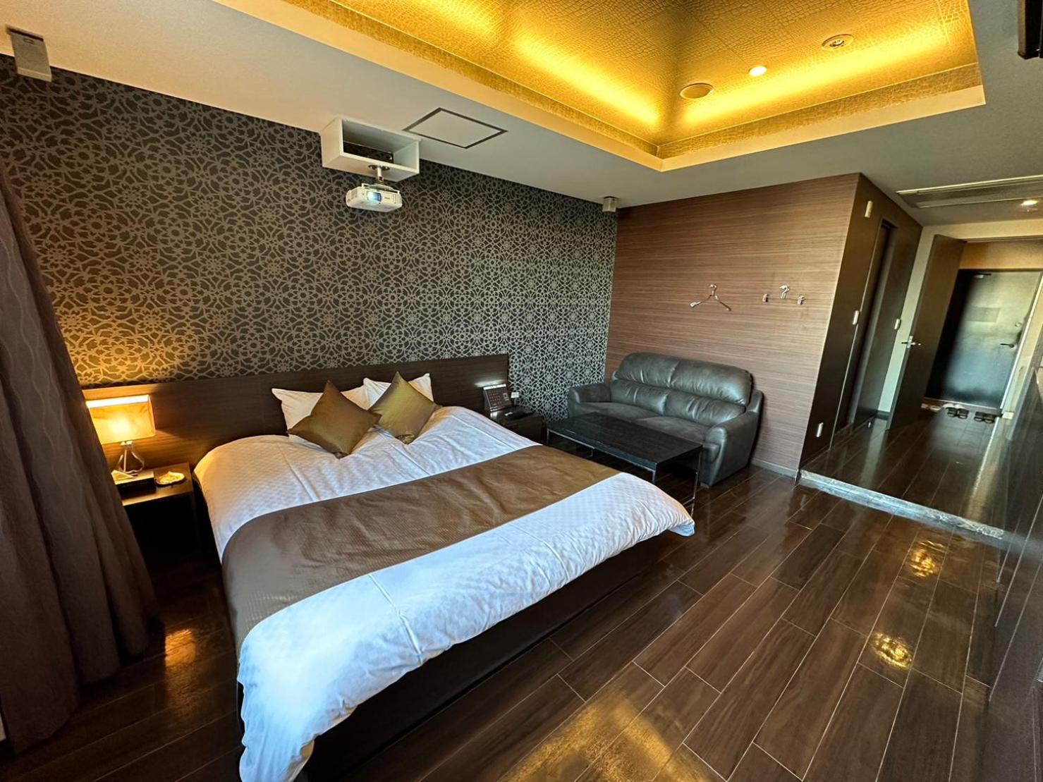 Economy Double Room photo 3