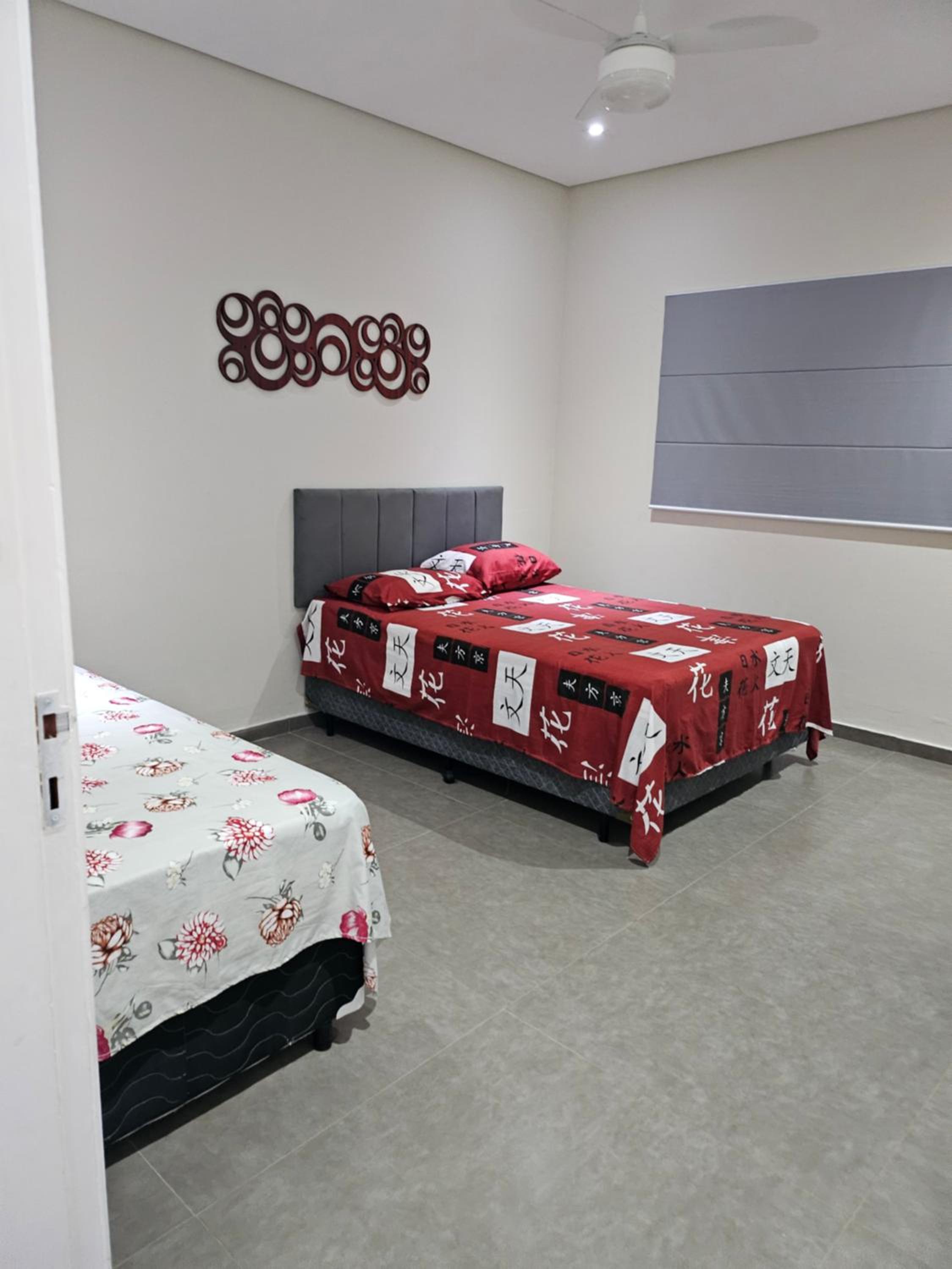 Four-Bedroom House photo 2