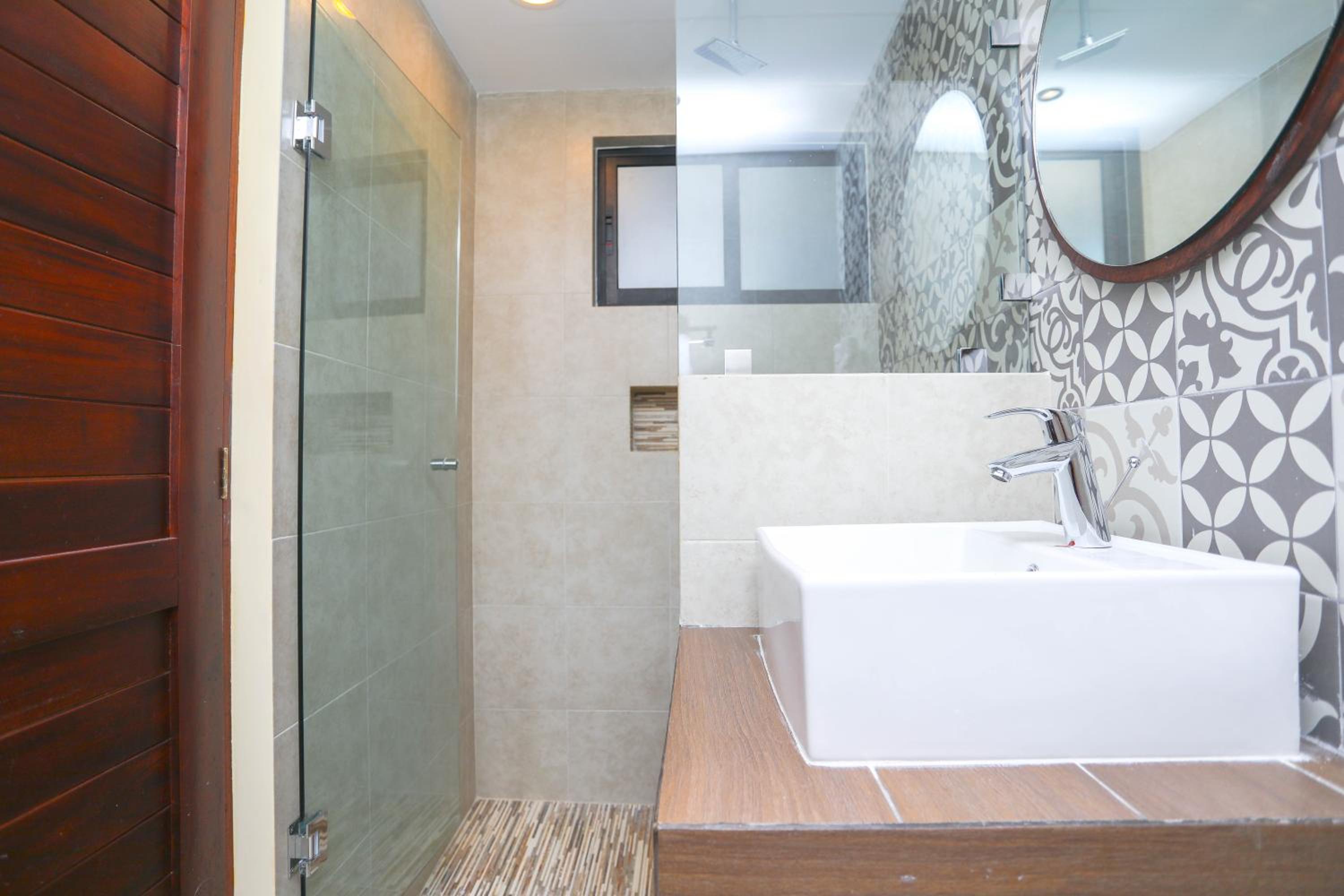 Deluxe Room - Photo 2