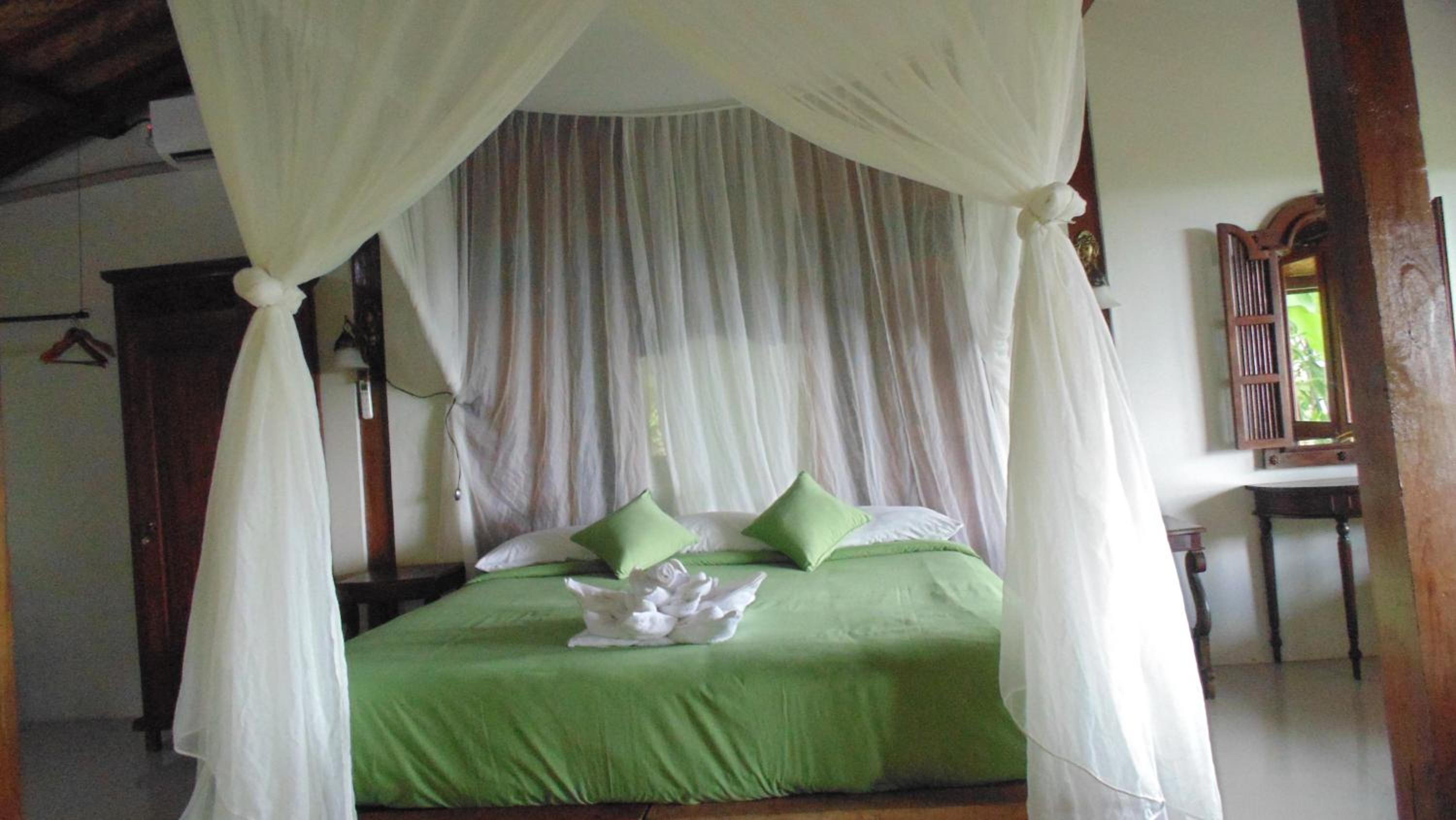Deluxe Double or Twin Room with Balcony - Photo 3