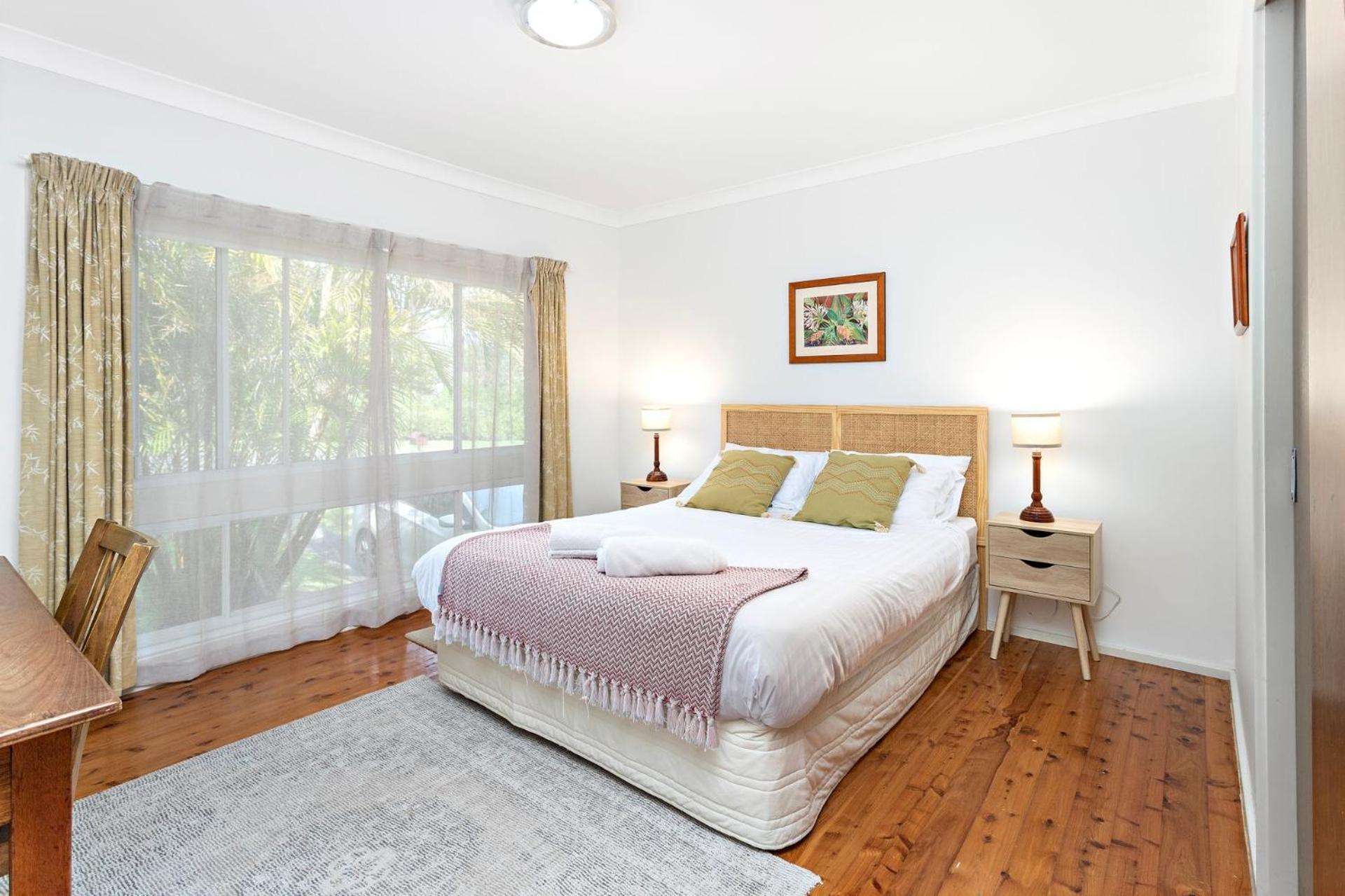 Three-Bedroom House photo 1