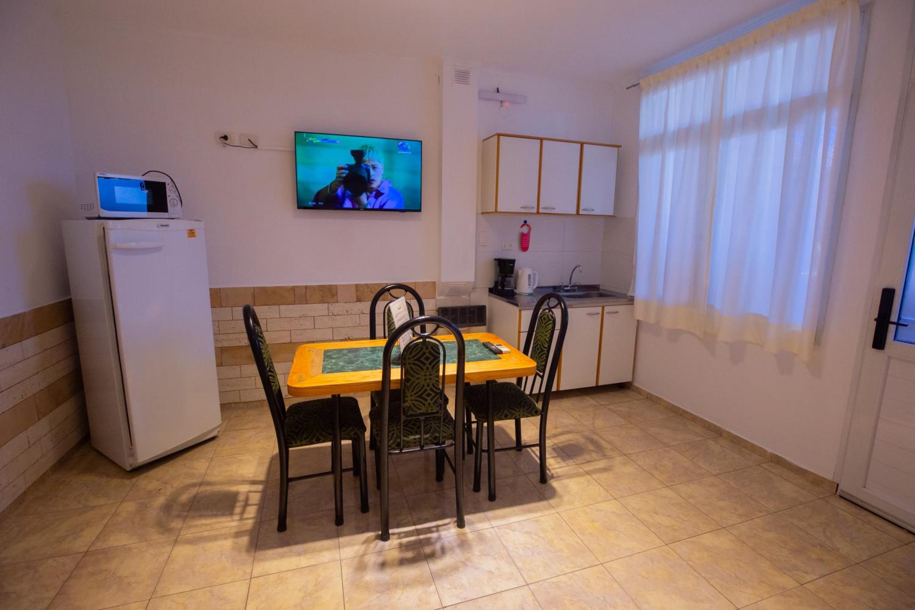 Apartment - Ground Floor photo 2