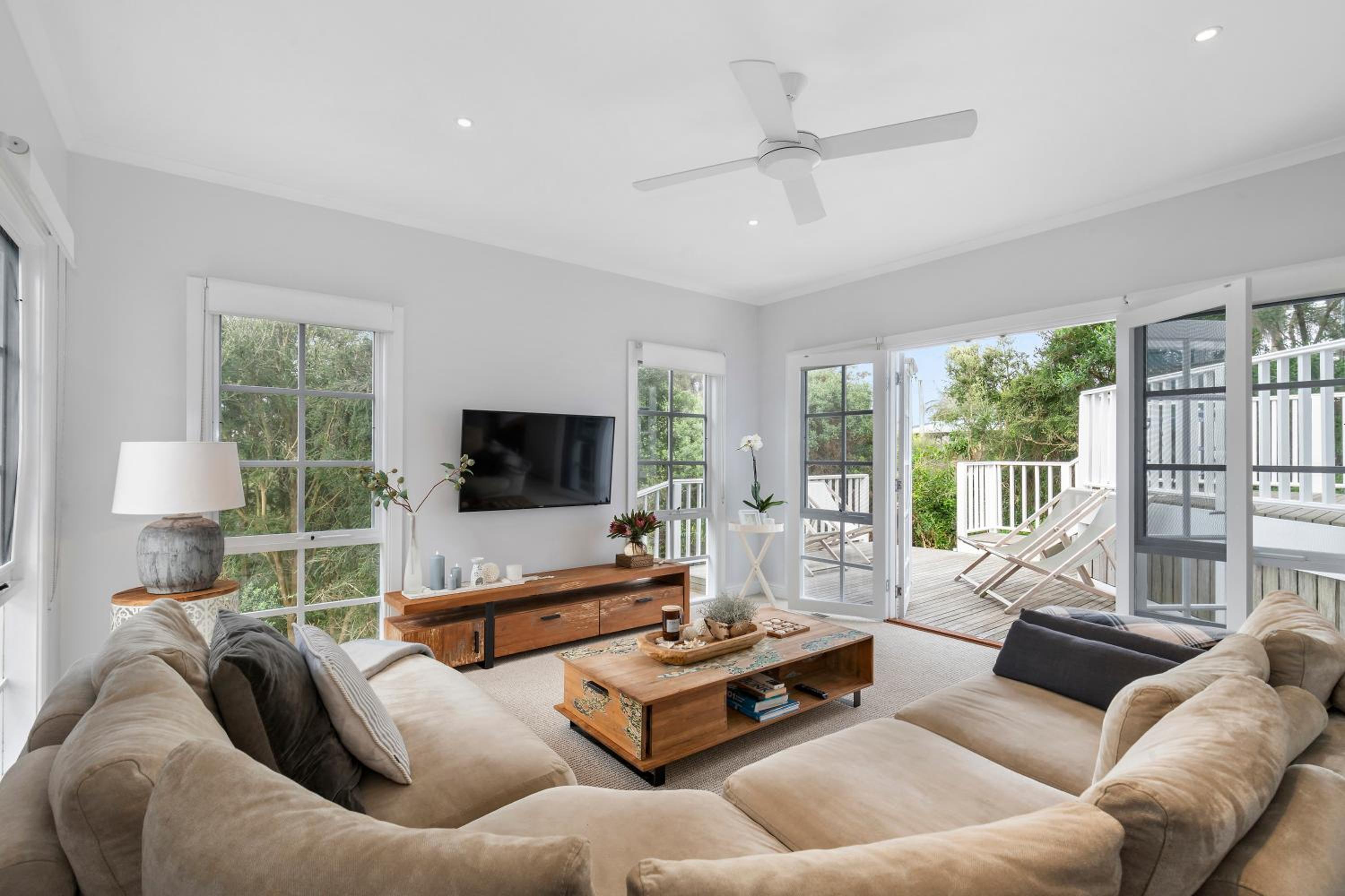 Two-Bedroom House photo 2