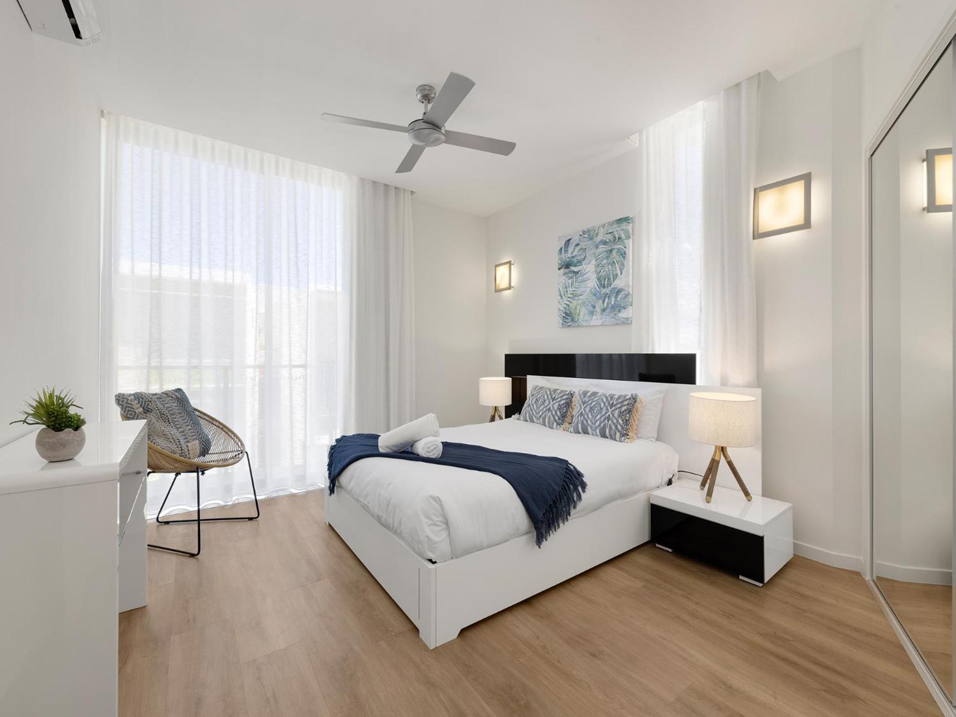 2 Bedroom Penthouse with Ocean Views photo 3