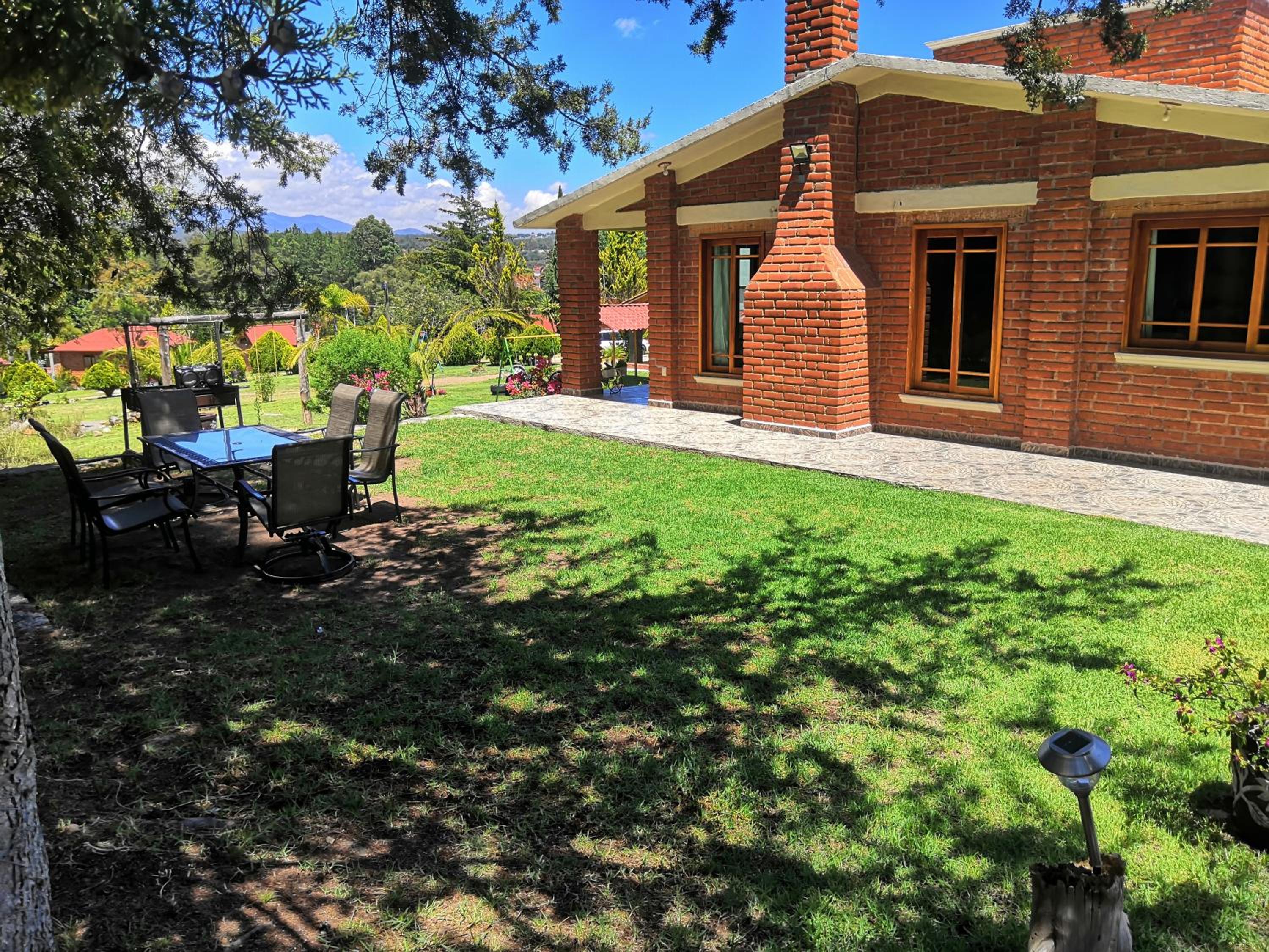 Family Room - Photo 7