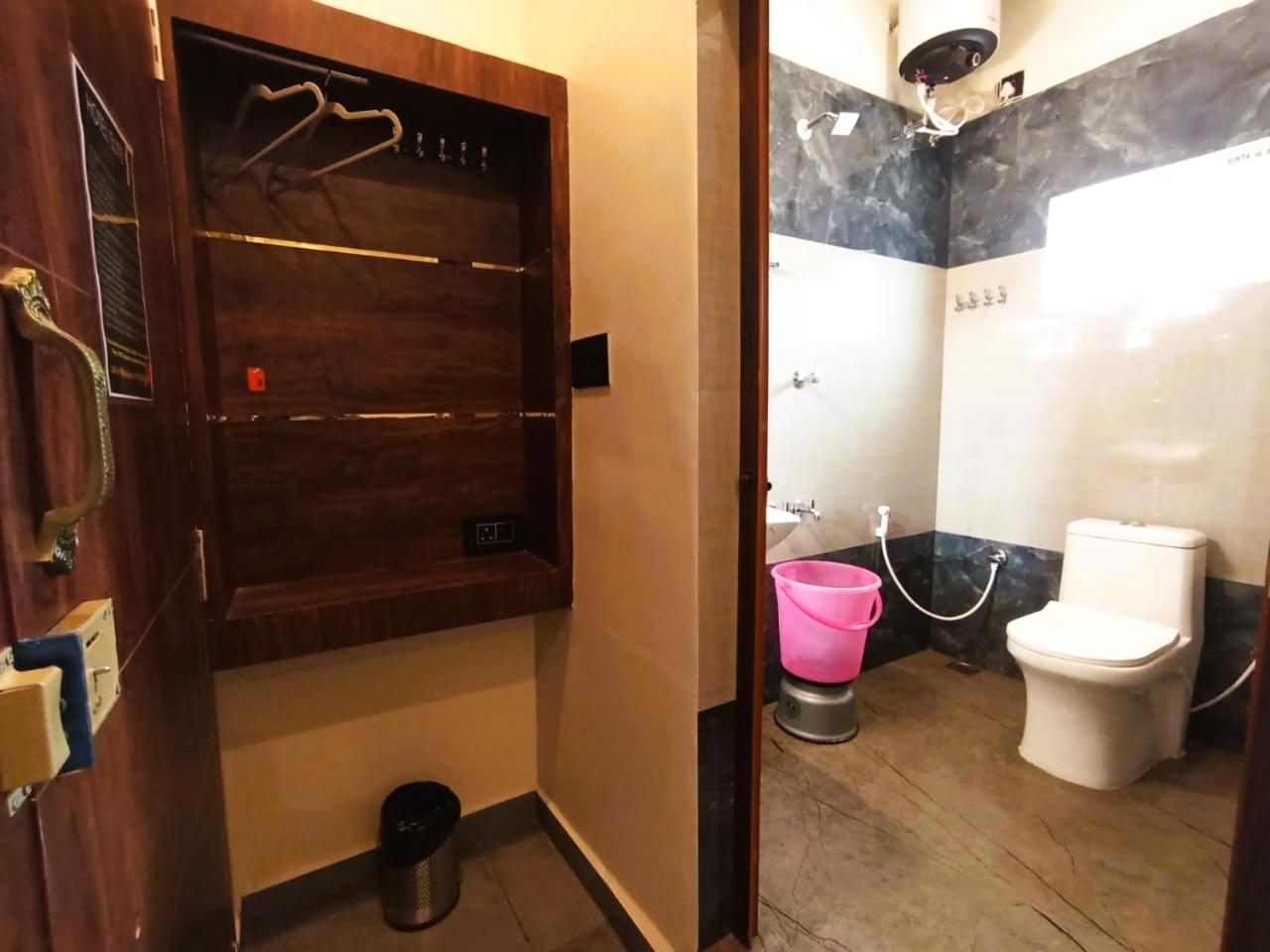 Deluxe Twin Room - Photo 4