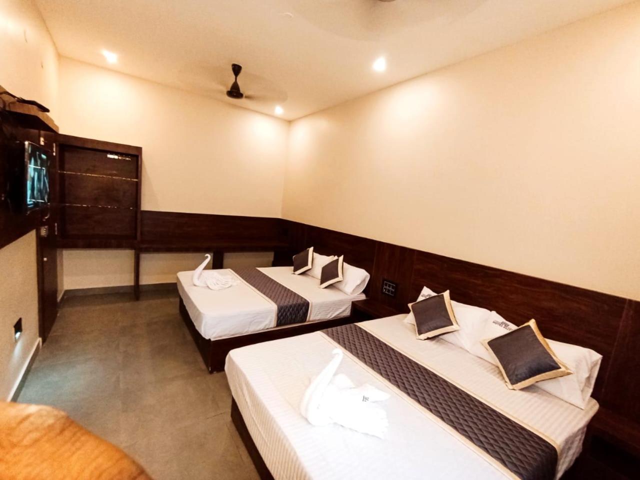 Deluxe Quadruple Room - Photo 6