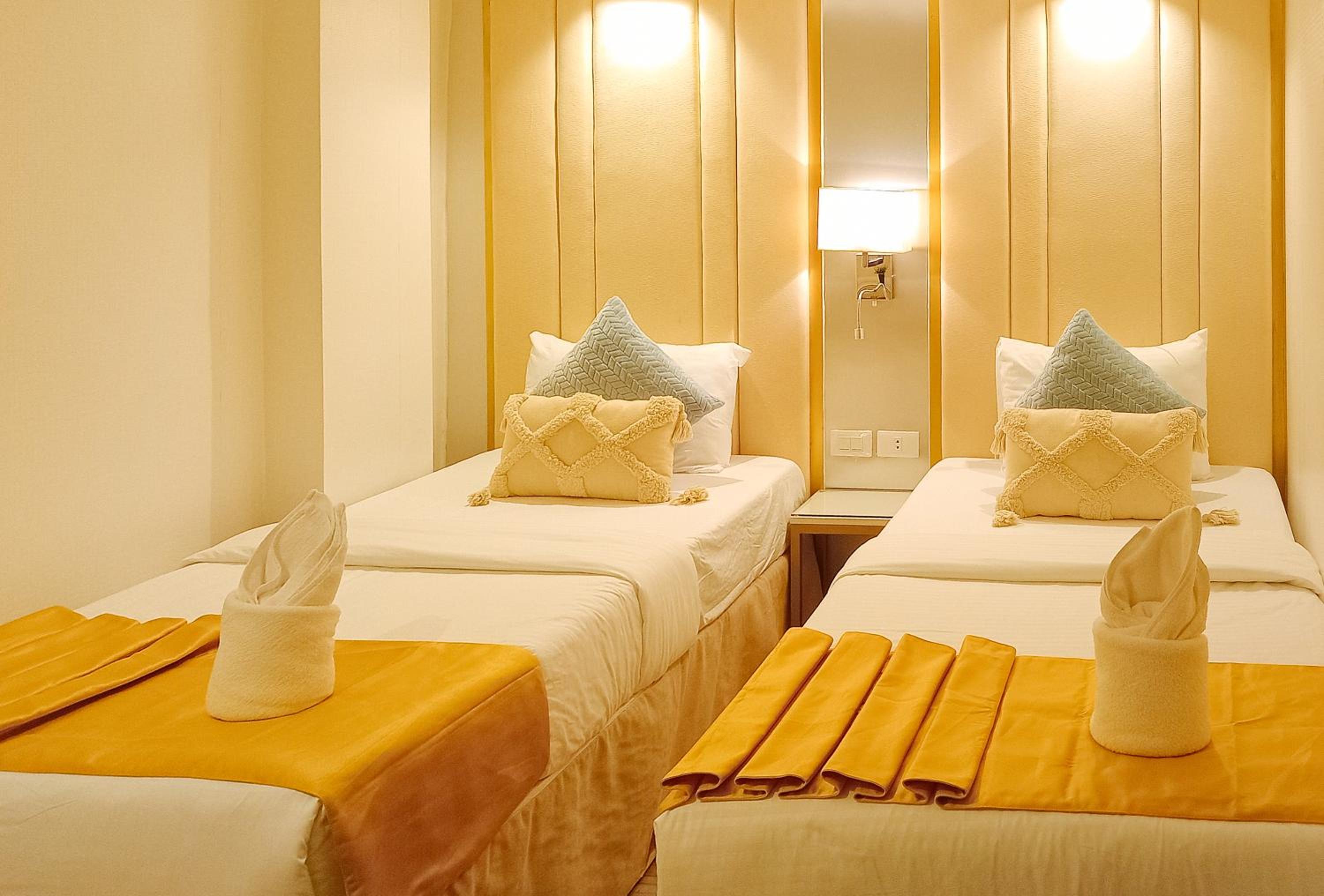 Twin Room - Photo 1