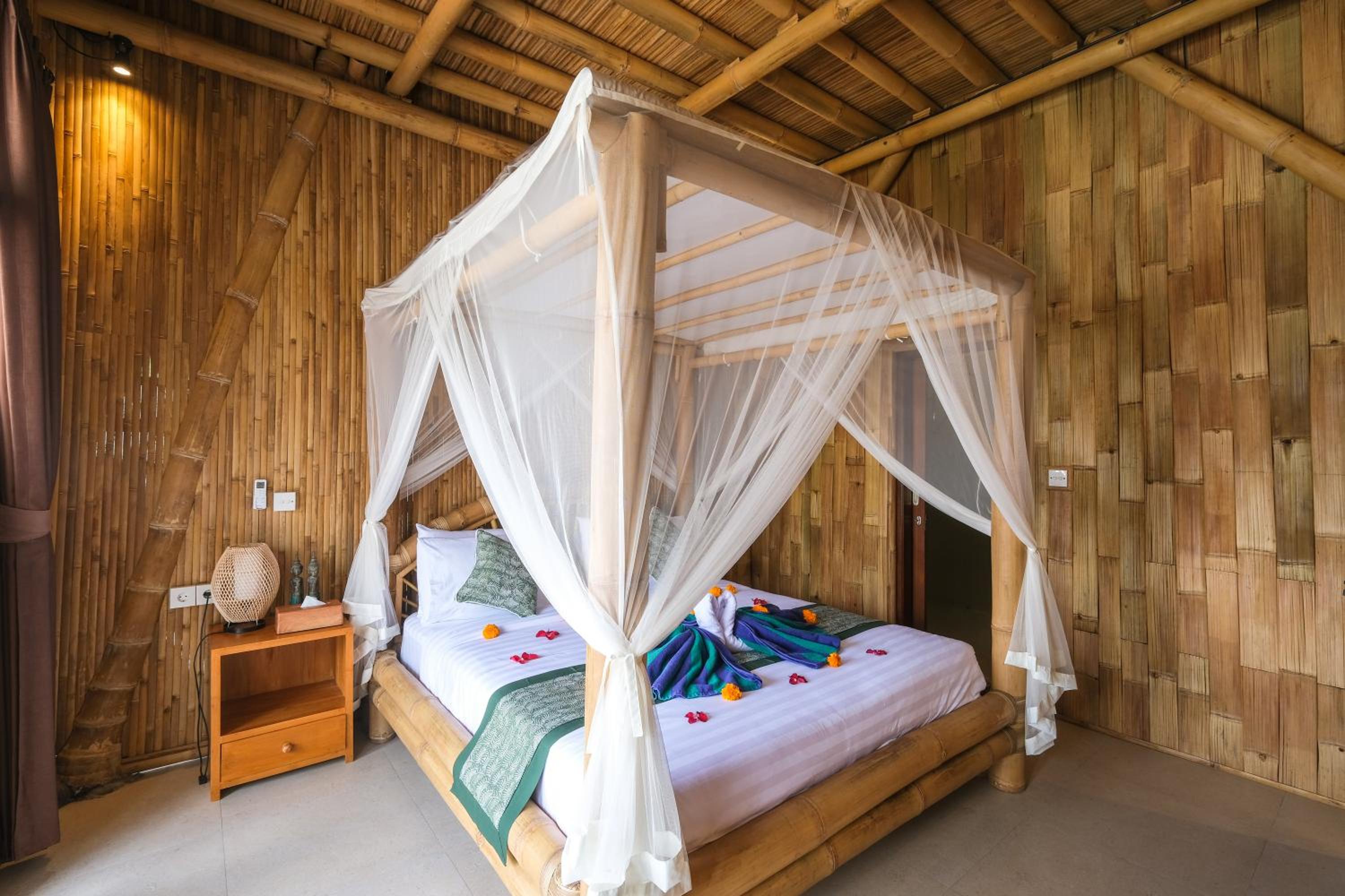 Two-Bedroom Villa - Photo 27