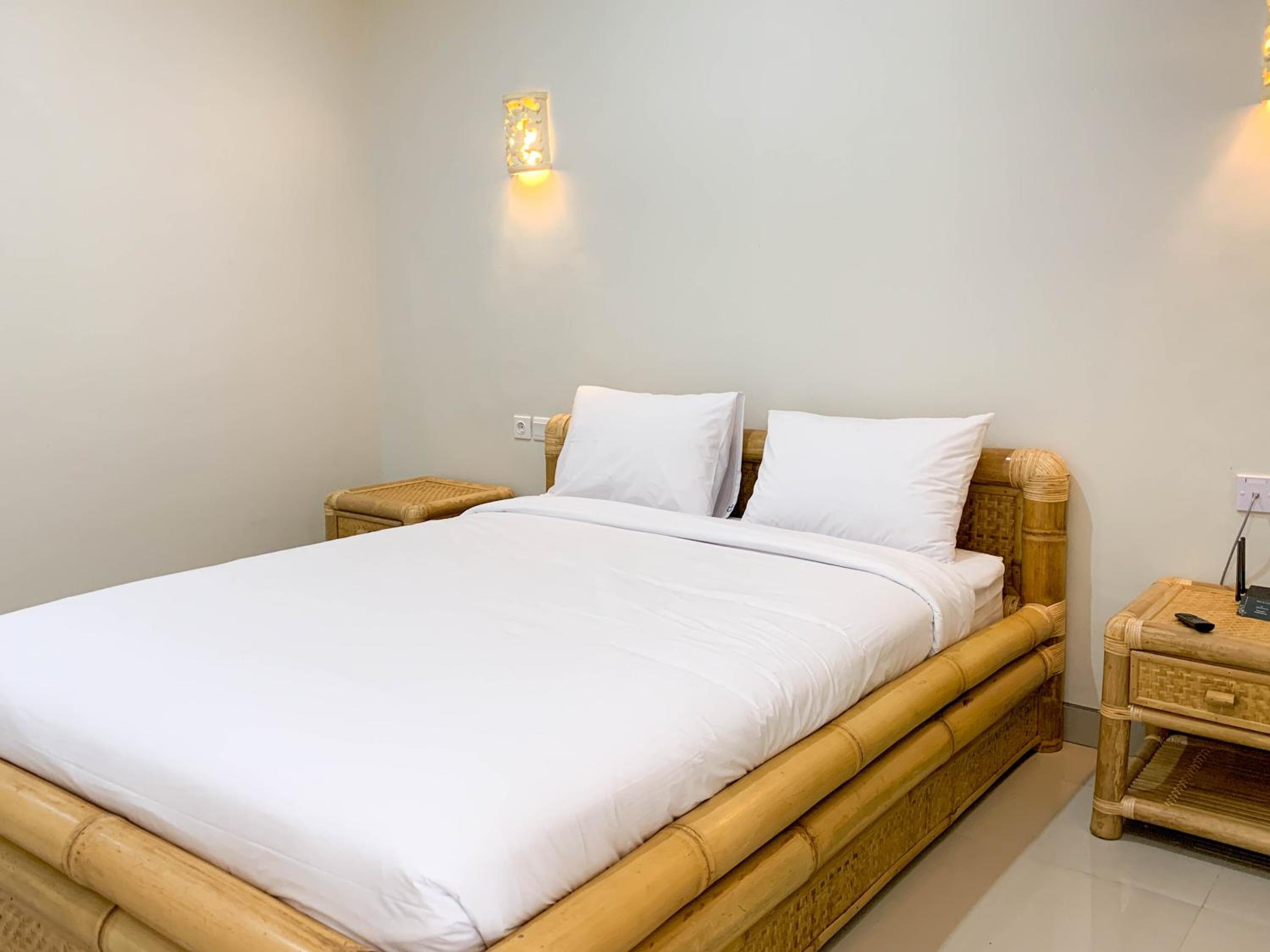 Deluxe Double Room - Photo 27