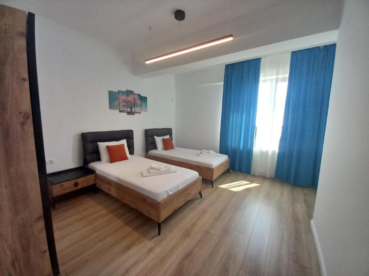 King Suite with Balcony photo 3