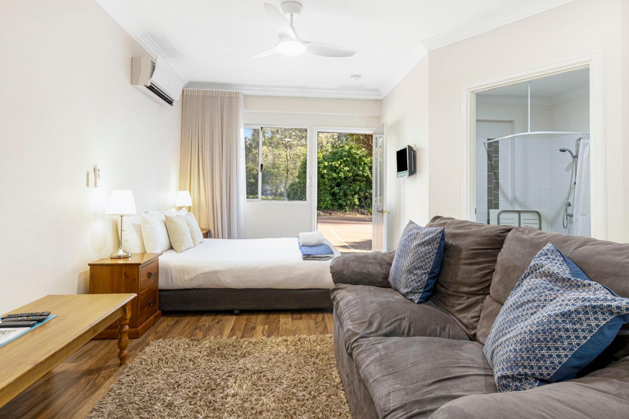 Deluxe Double Or Twin Room With Garden View photo 1