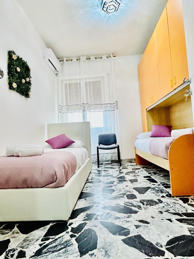 Twin Room With Shared Bathroom