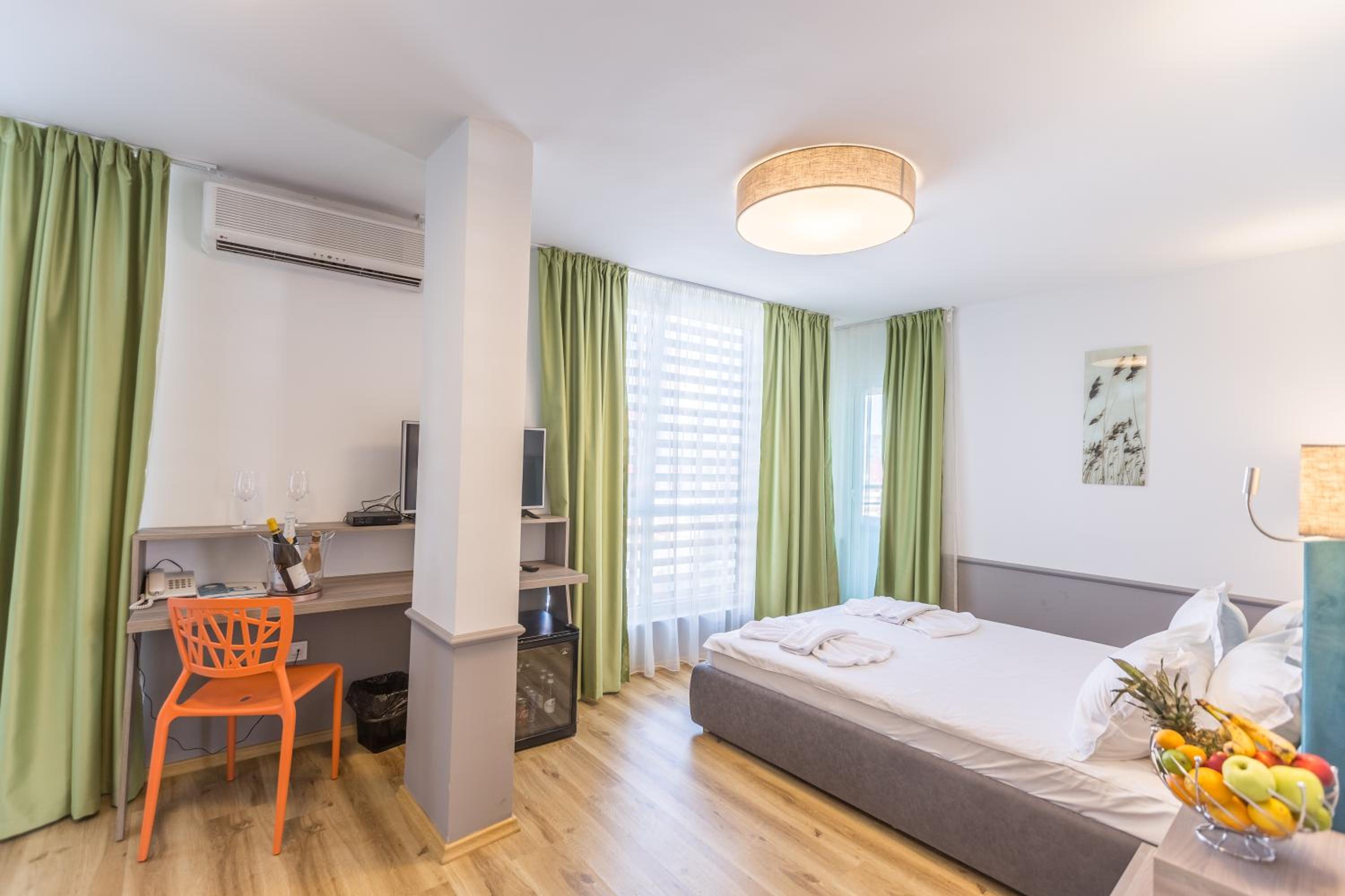 Superior Double Room with Balcony
