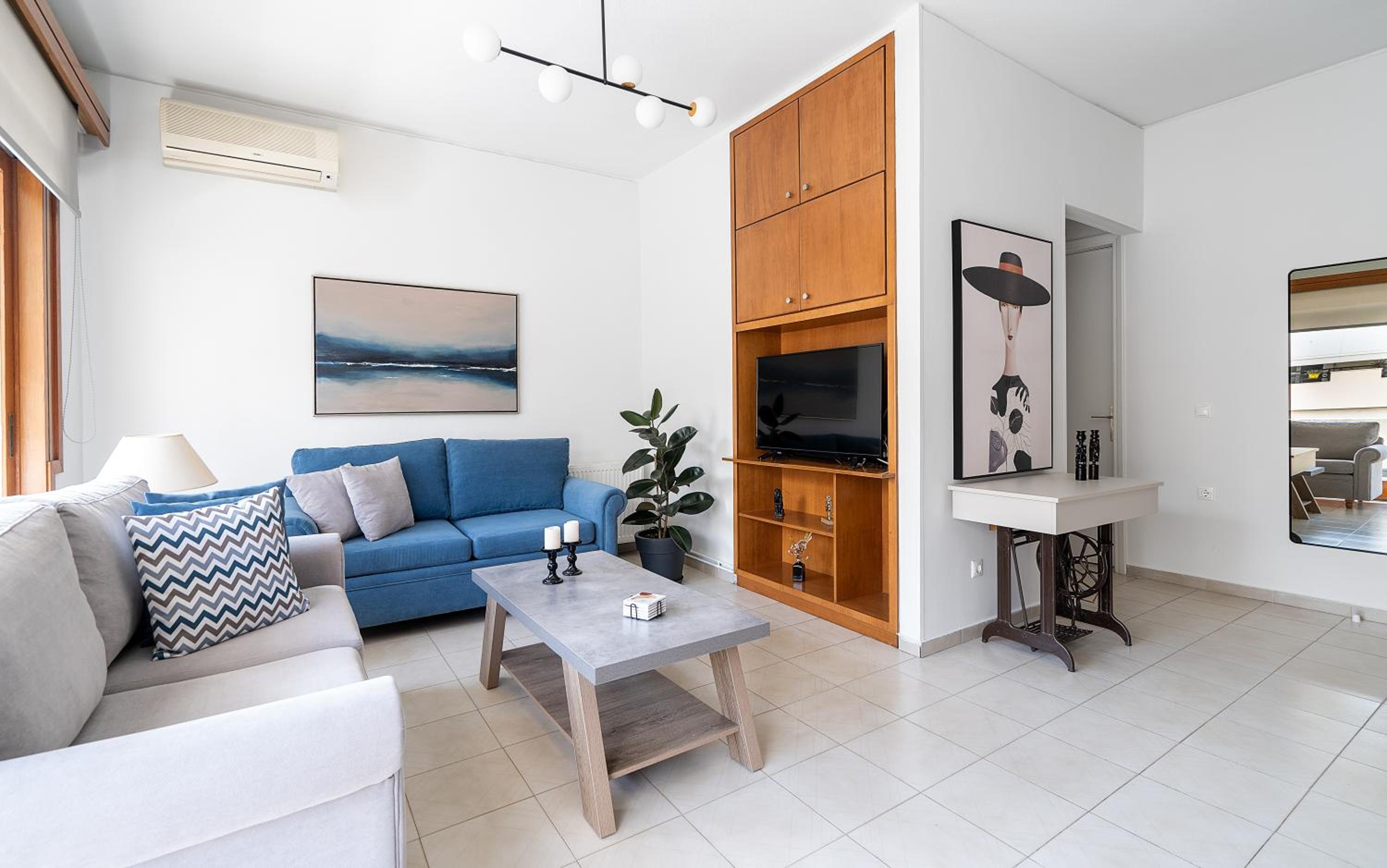 One-Bedroom Apartment