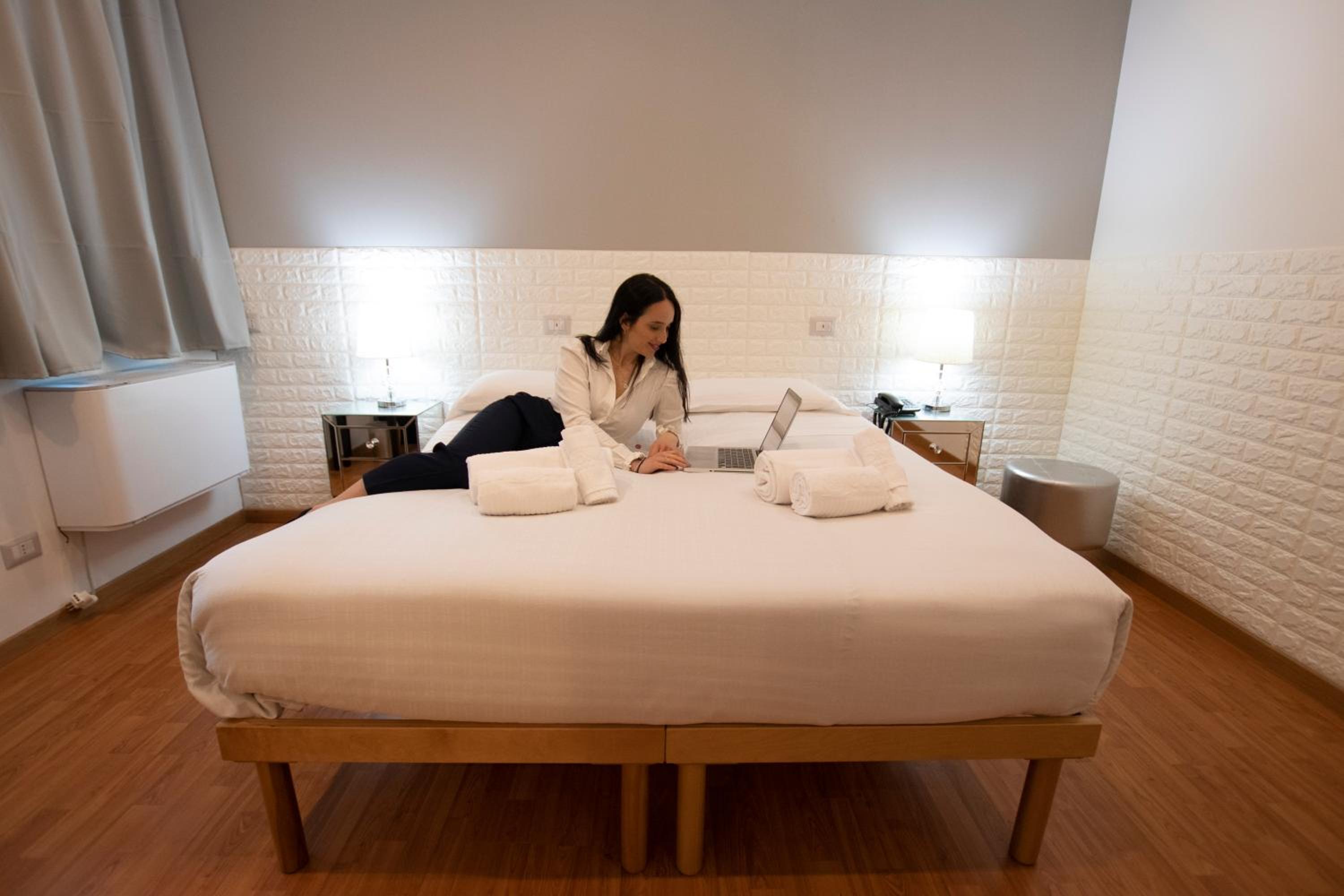 Superior Double Room - Photo 4