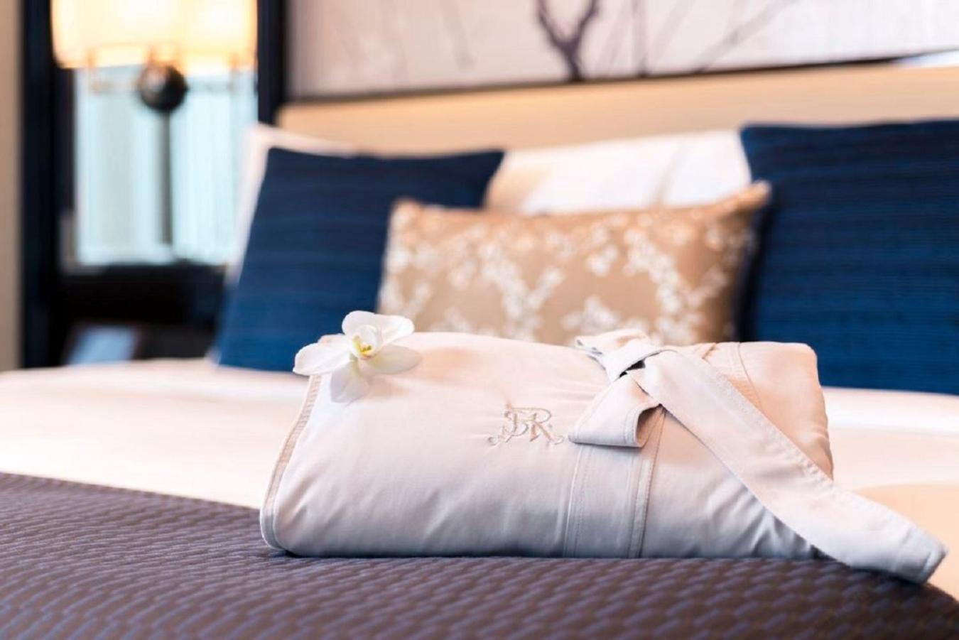 Presidental Suite, 2 Bedroom Presidential Suite, City view