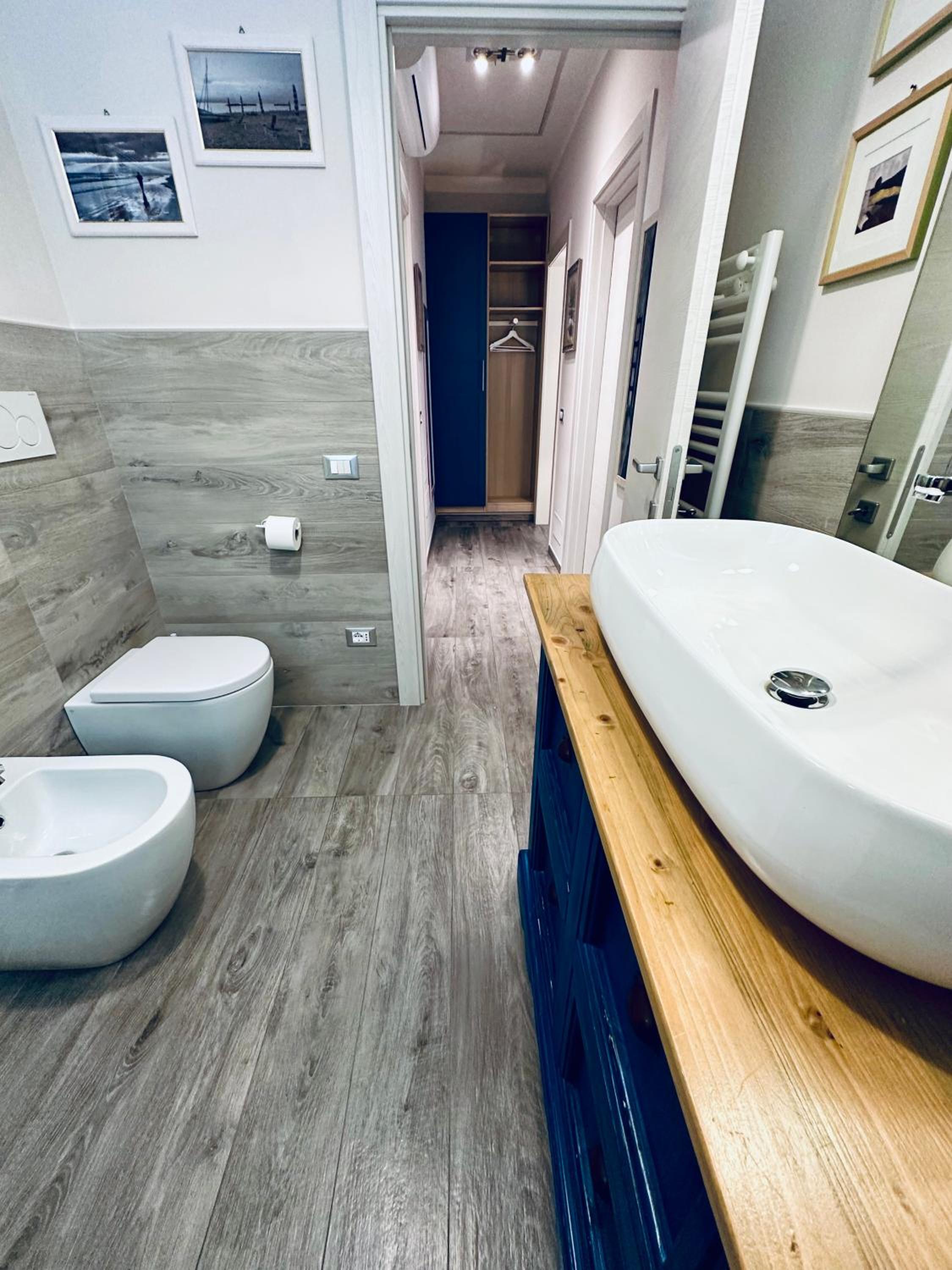 Double Room with Private Bathroom photo 2