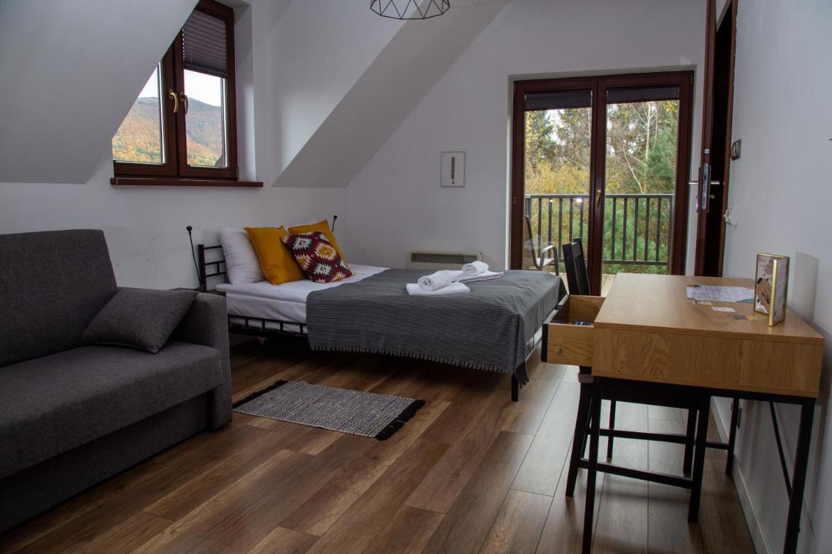 Family Room with Mountain View
