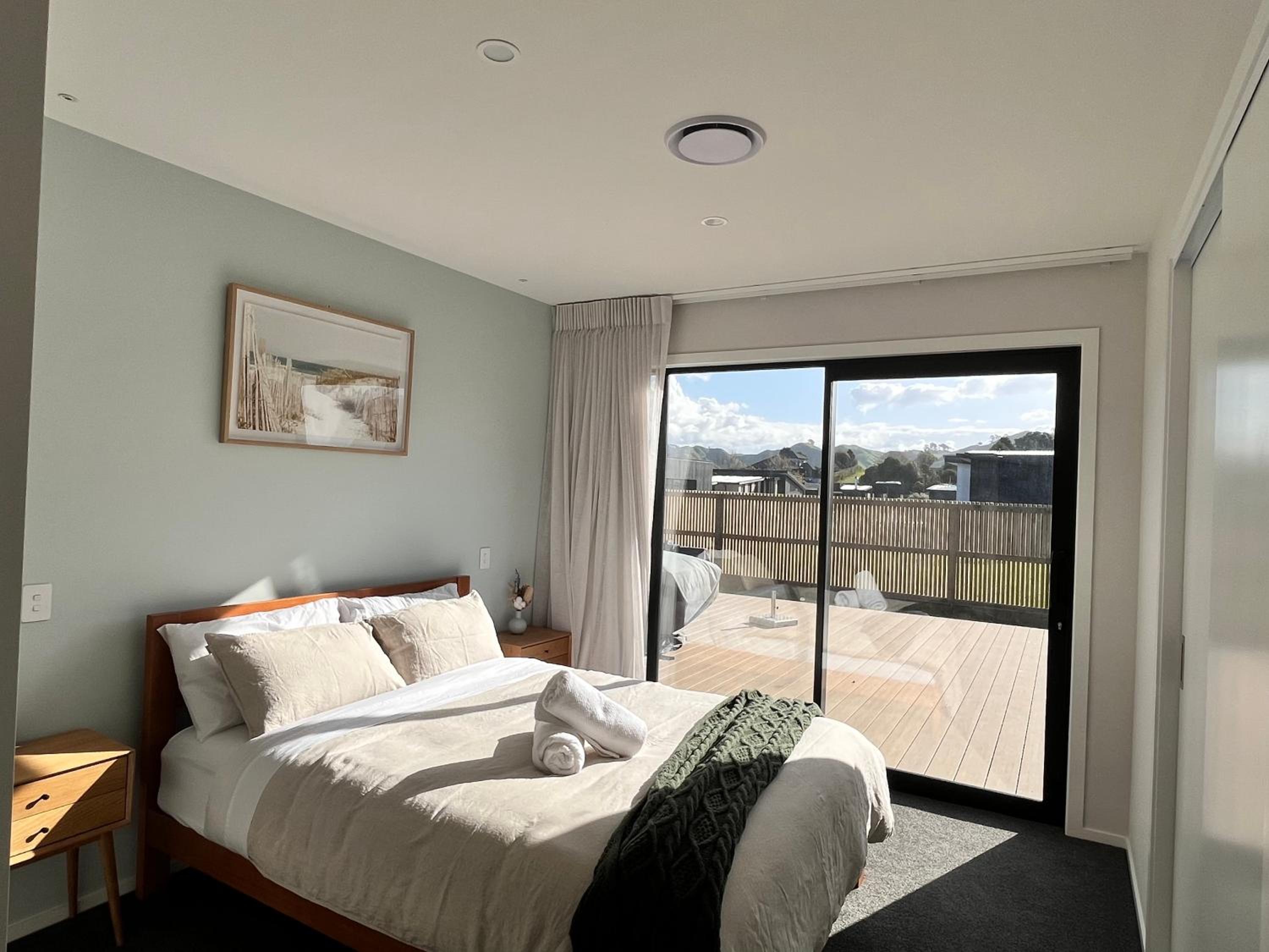 Four-Bedroom House photo 1